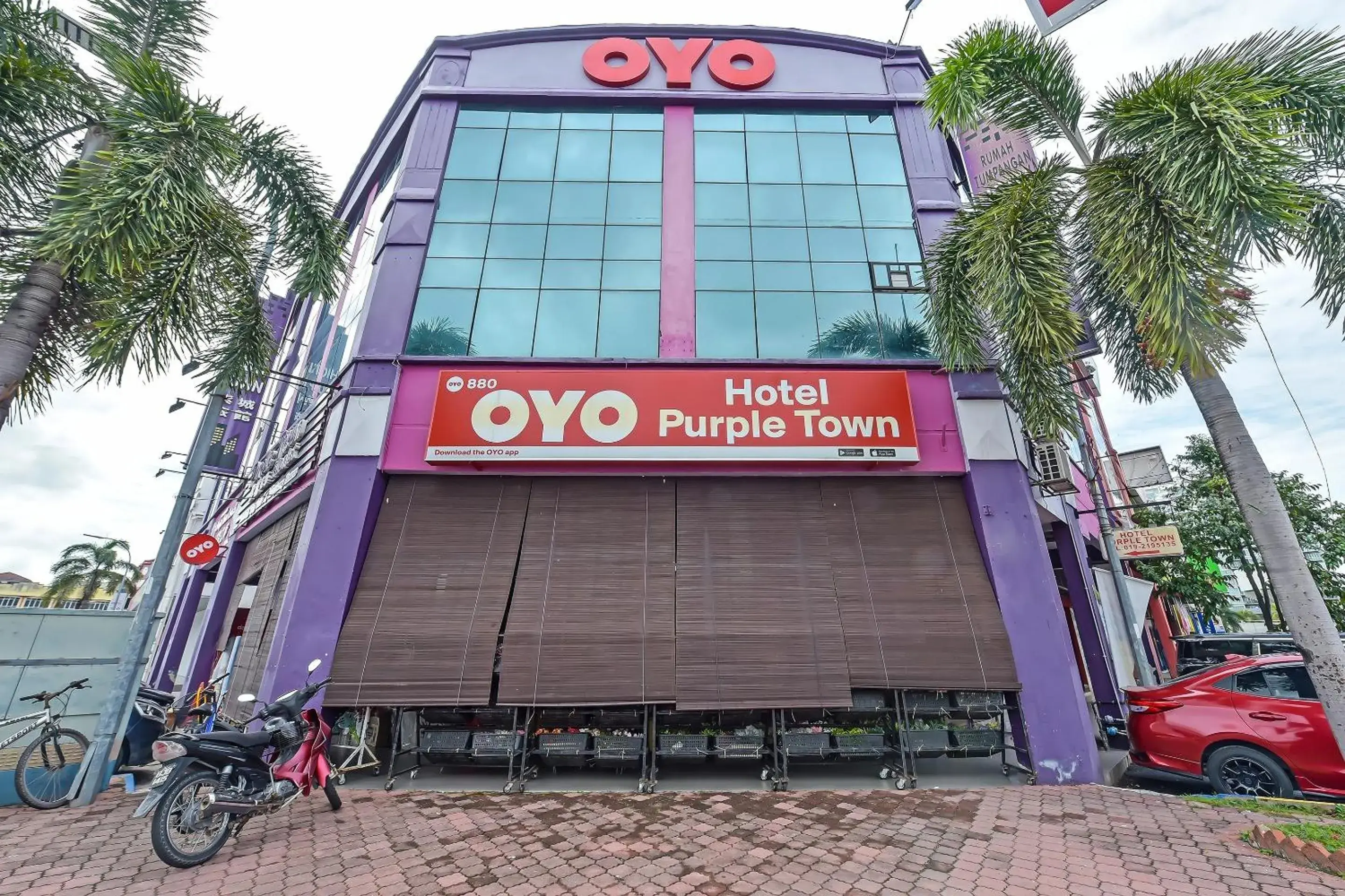 Facade/entrance in Hotel O Purple Town Facade/entrance in Hotel O Purple Town