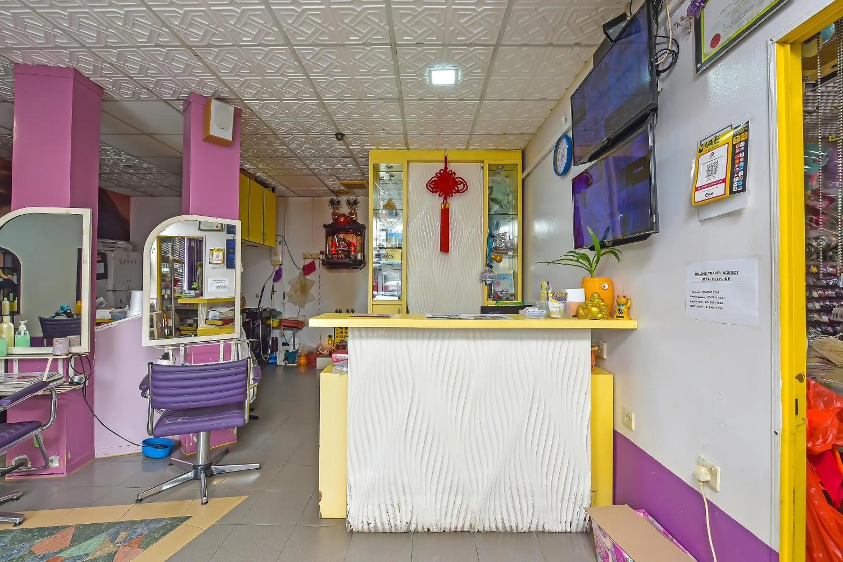 Lobby or reception in Hotel O Purple Town