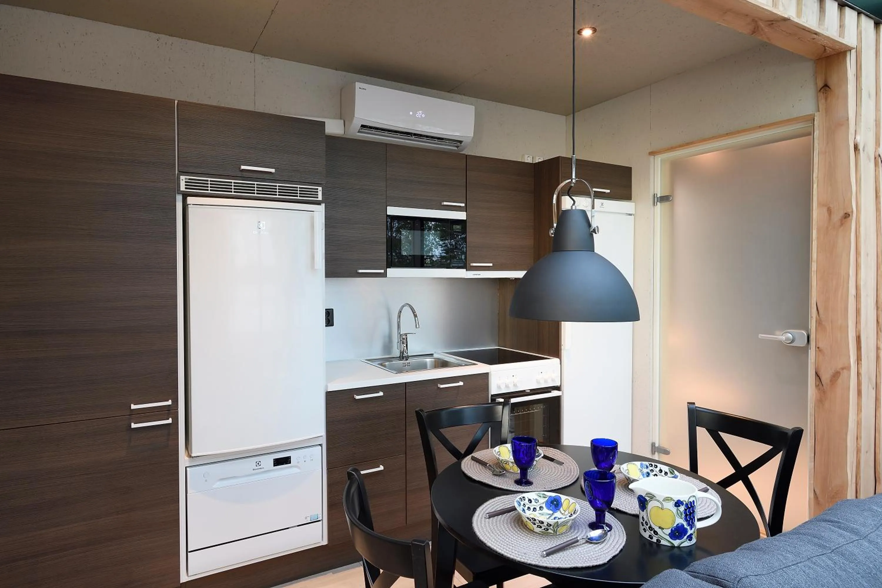 Dining area in Top Star Saariselkä - Arctic Glass Cubes