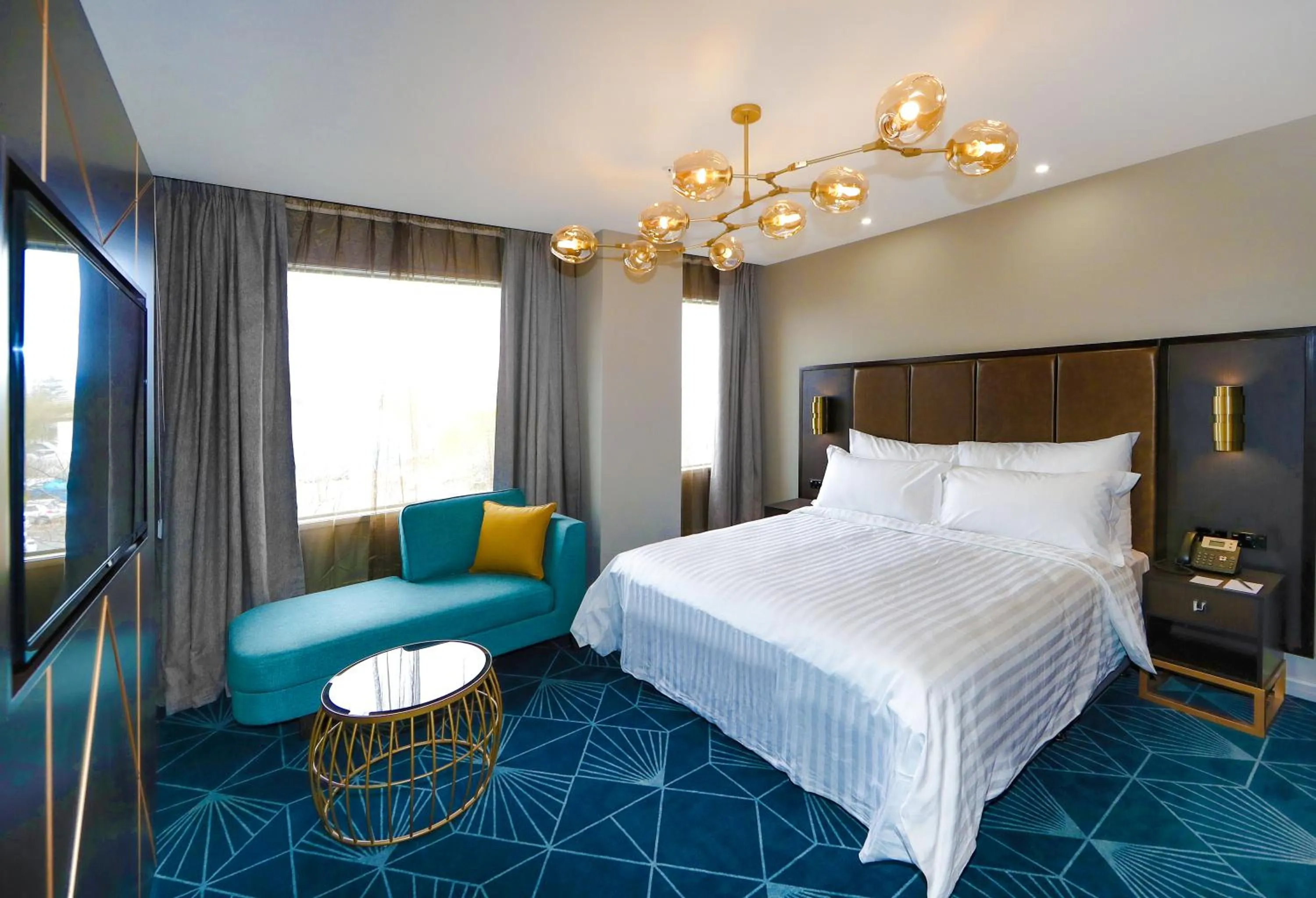 Photo of the whole room, Bed in Swiss-Belhotel Napier