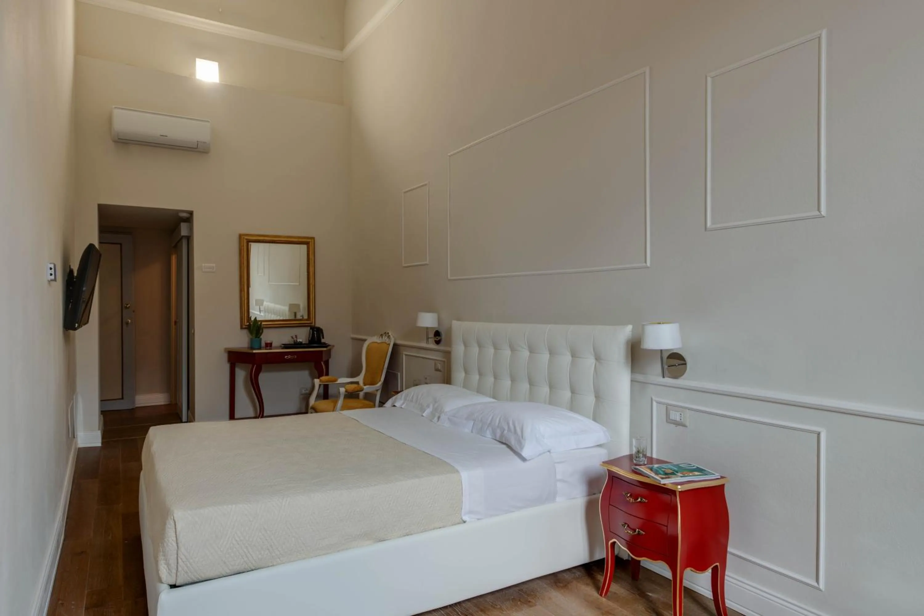 Bedroom, Bed in Residenza d'Epoca Sant Egidio