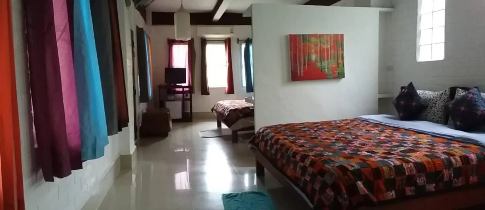 Bed in Banthorphan Resort