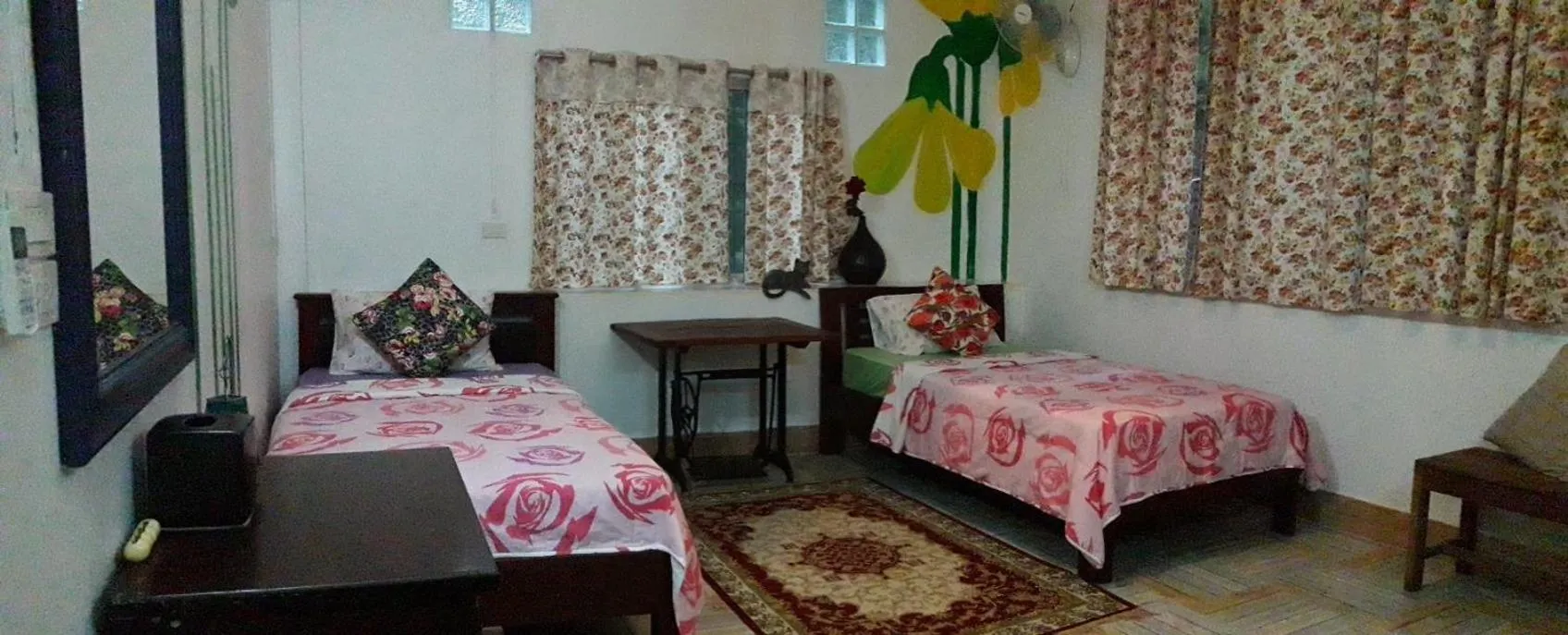 Bed in Banthorphan Resort