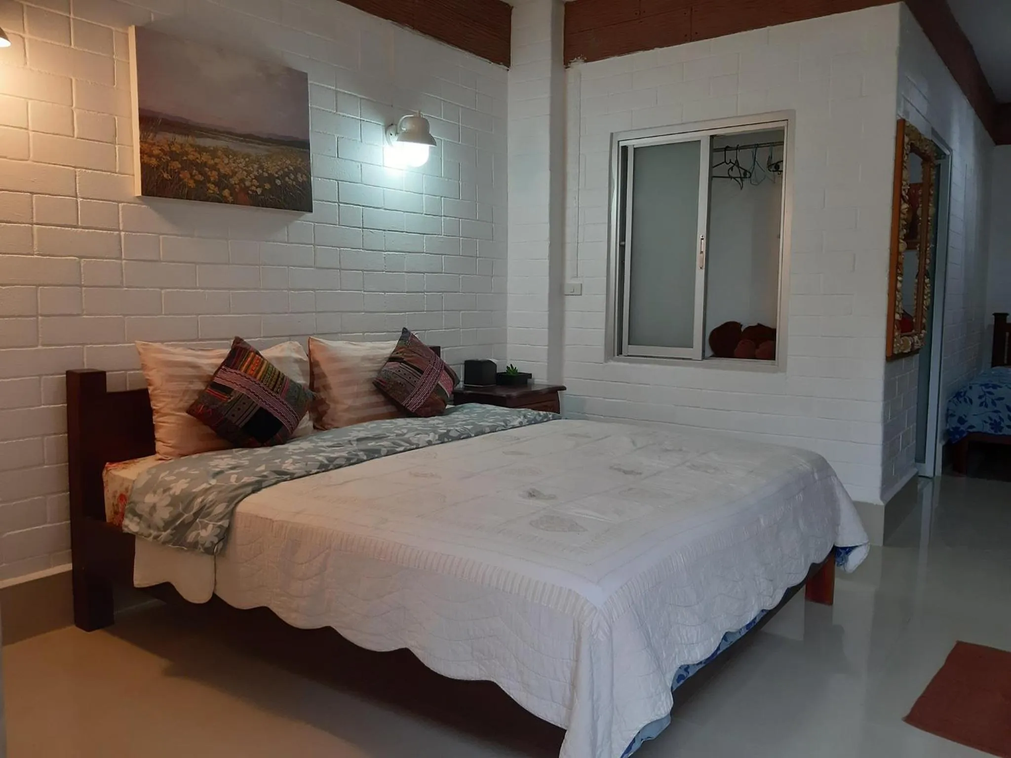 Bed in Banthorphan Resort