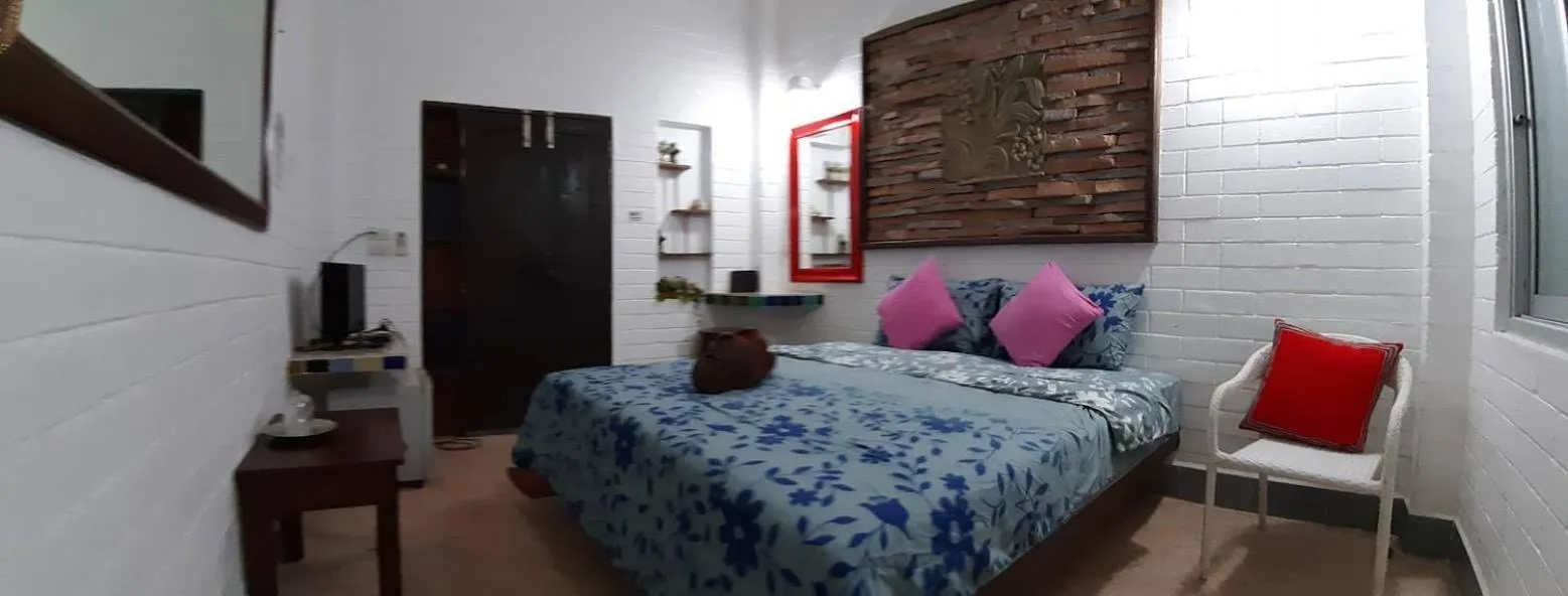 Bed in Banthorphan Resort