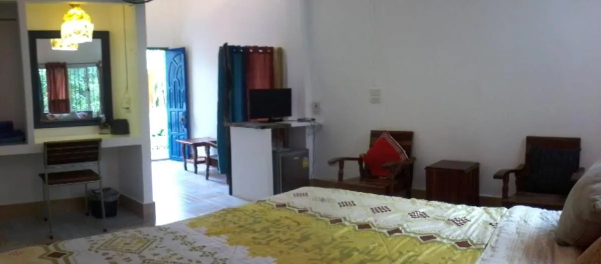 Bed in Banthorphan Resort