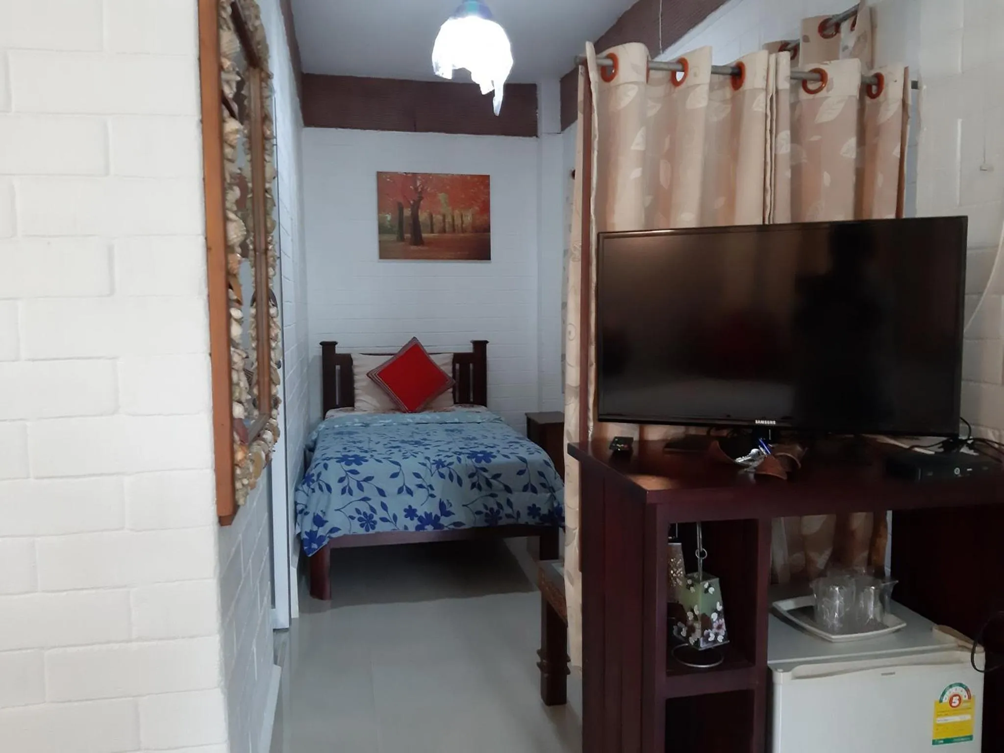 Bed in Banthorphan Resort