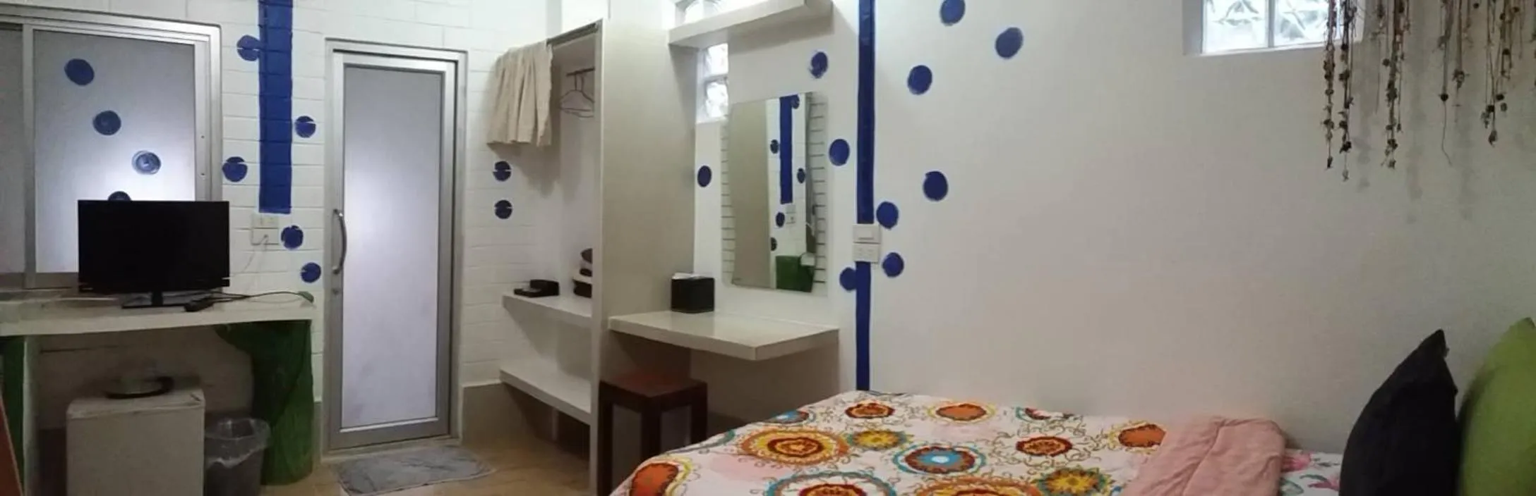 Bed in Banthorphan Resort