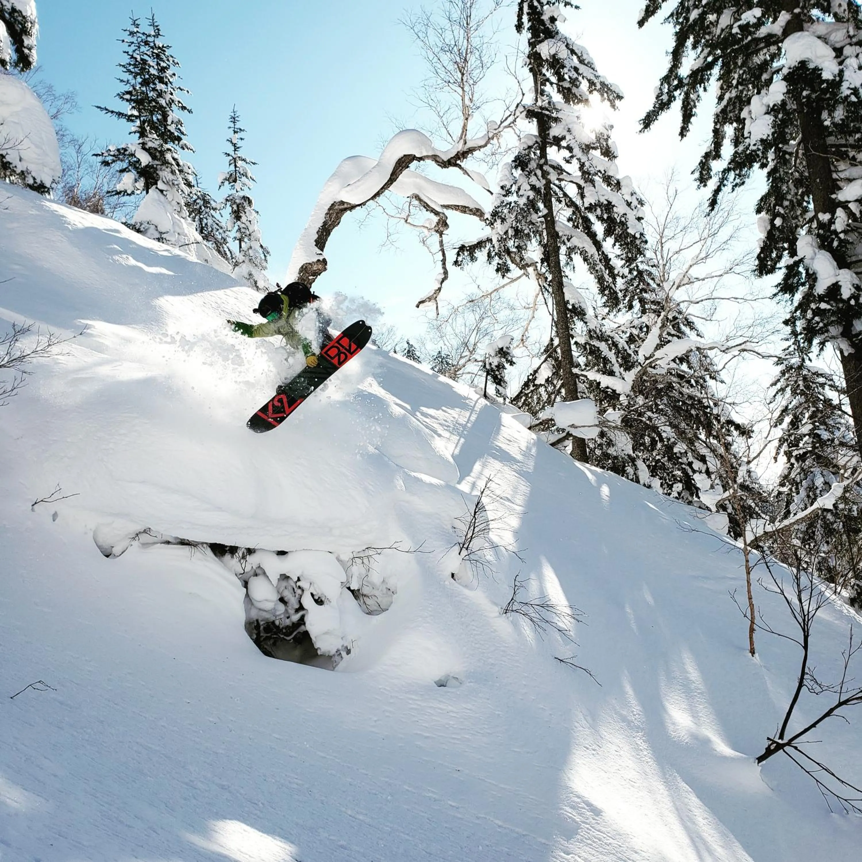 Skiing in K's House Hokkaido - Asahidake Onsen Hostel
