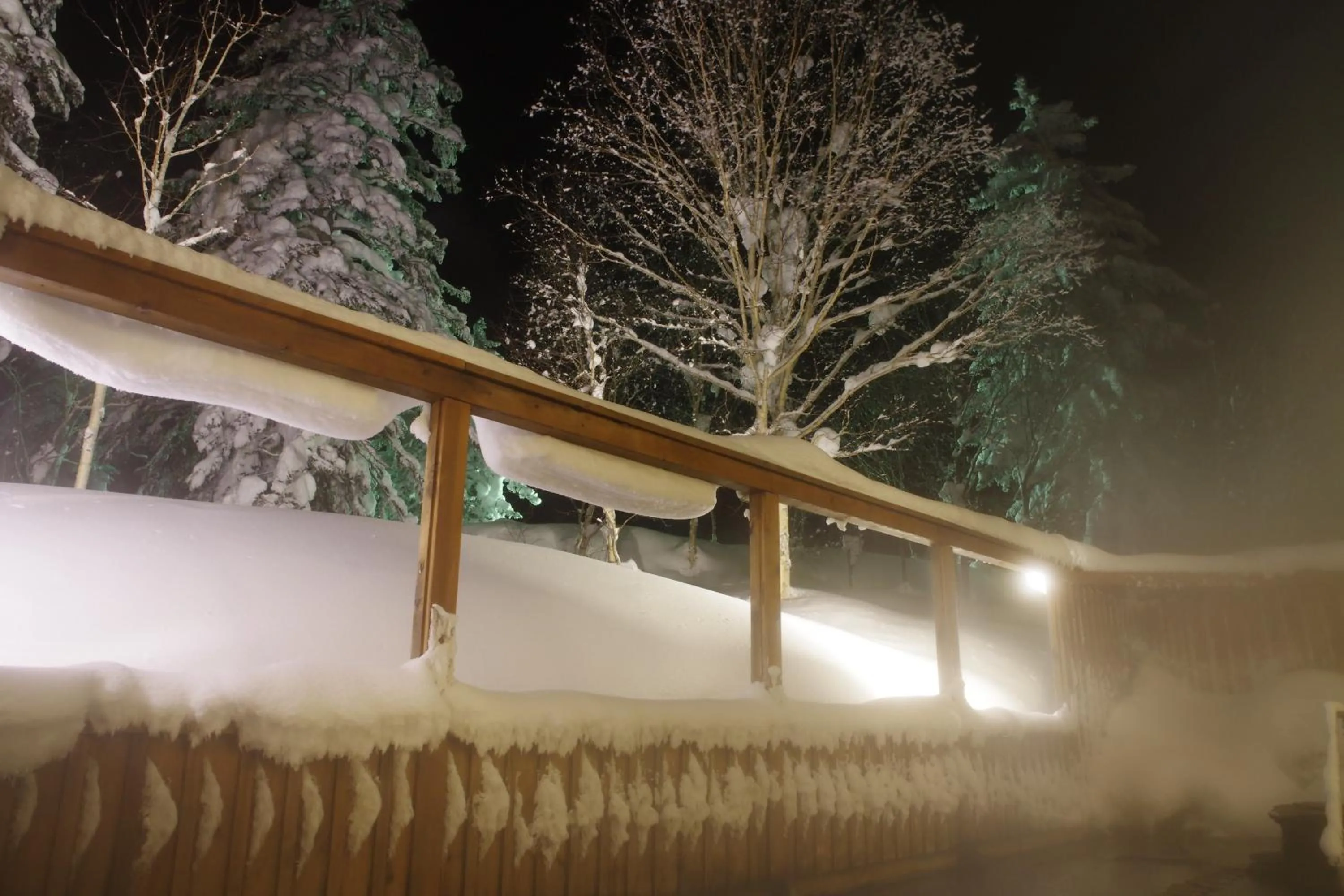 Winter in K's House Hokkaido - Asahidake Onsen Hostel