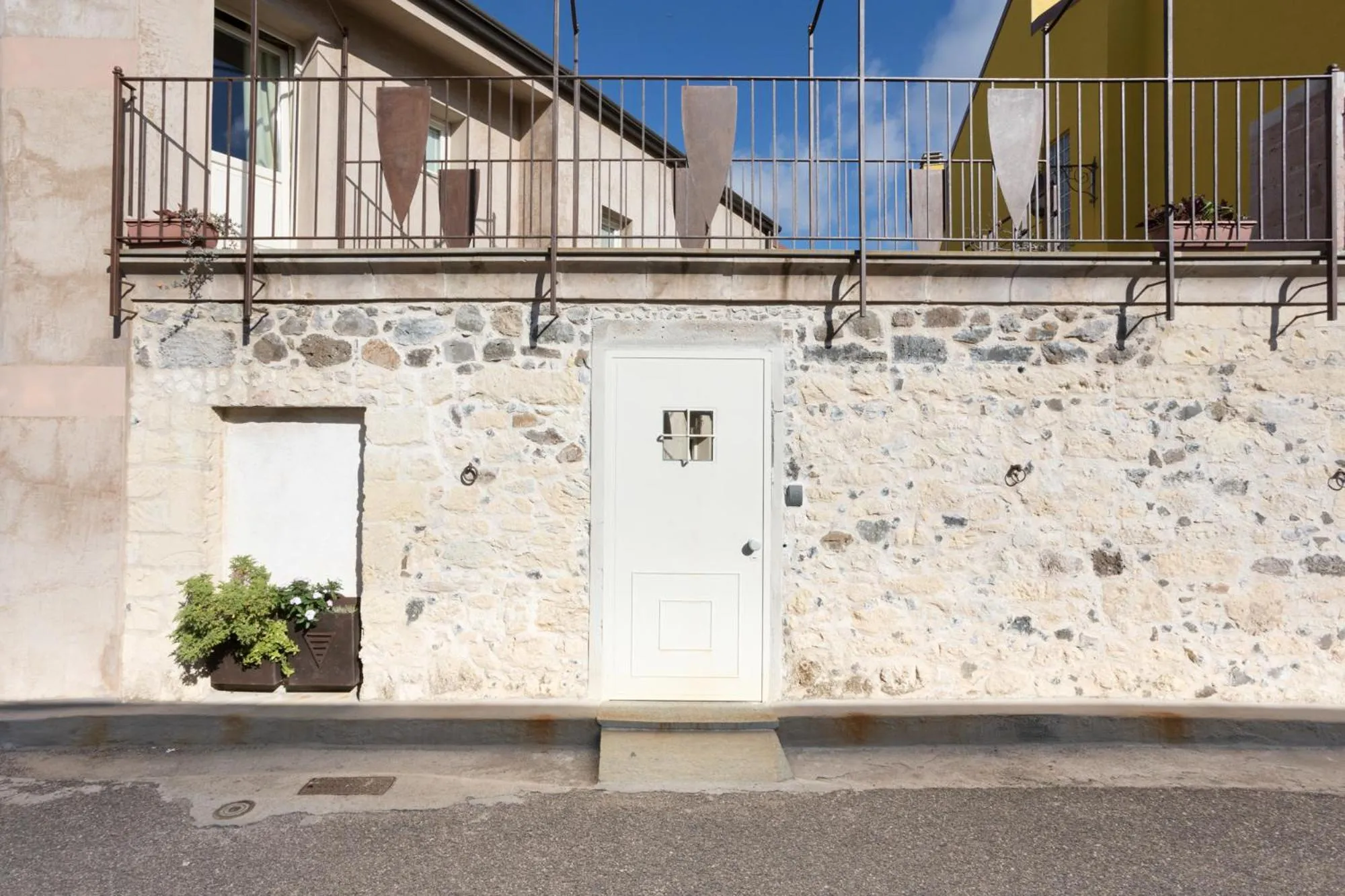 Facade/entrance in Il Cortiletto Hotel Maison