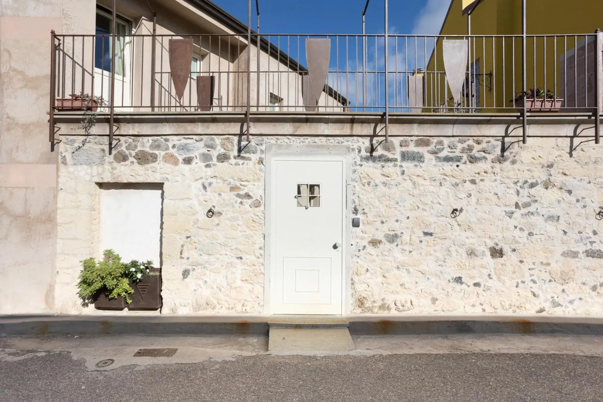 Facade/entrance in Il Cortiletto Hotel Maison Facade/entrance in Il Cortiletto Hotel Maison