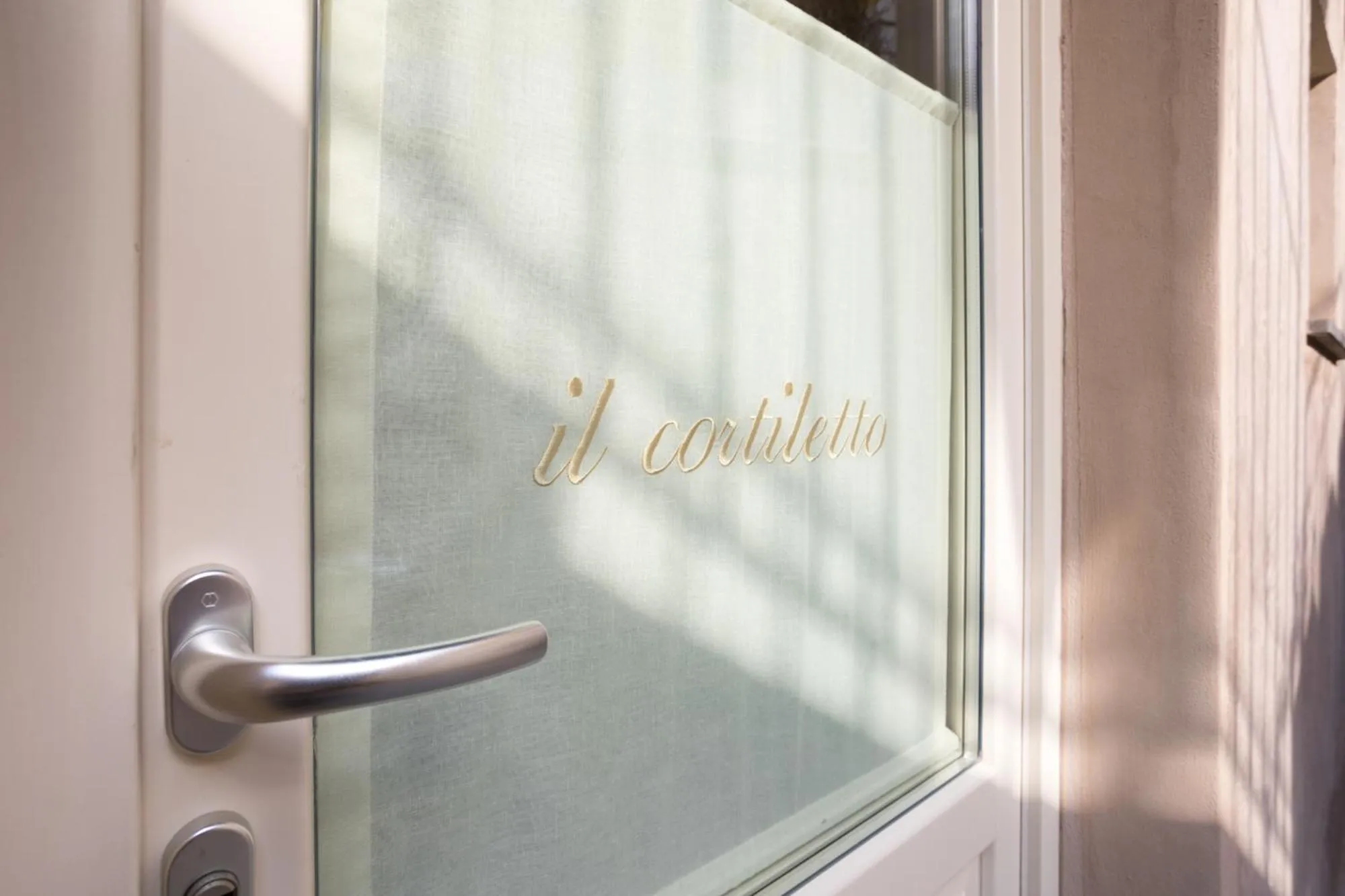 Property building in Il Cortiletto Hotel Maison