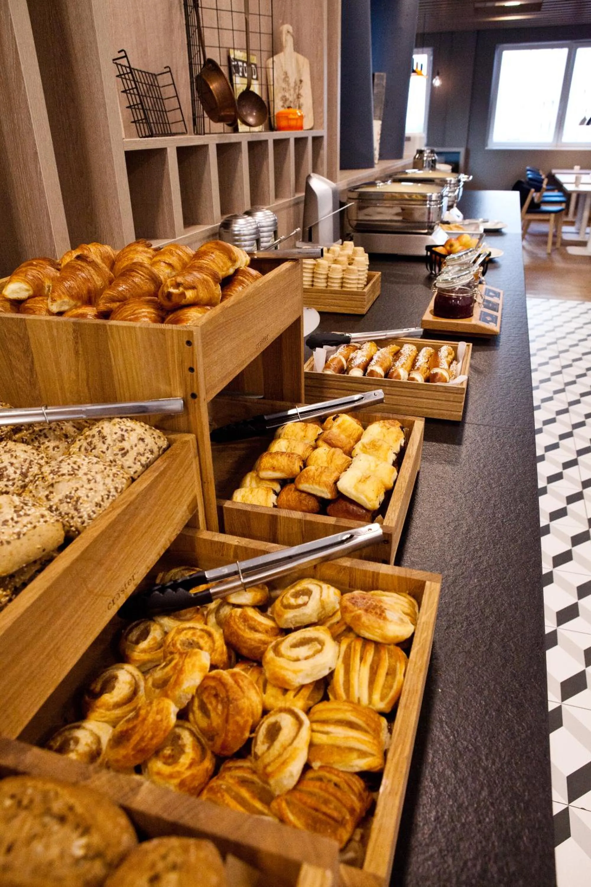 Restaurant/places to eat in Holiday Inn Express - Saarbrücken by IHG