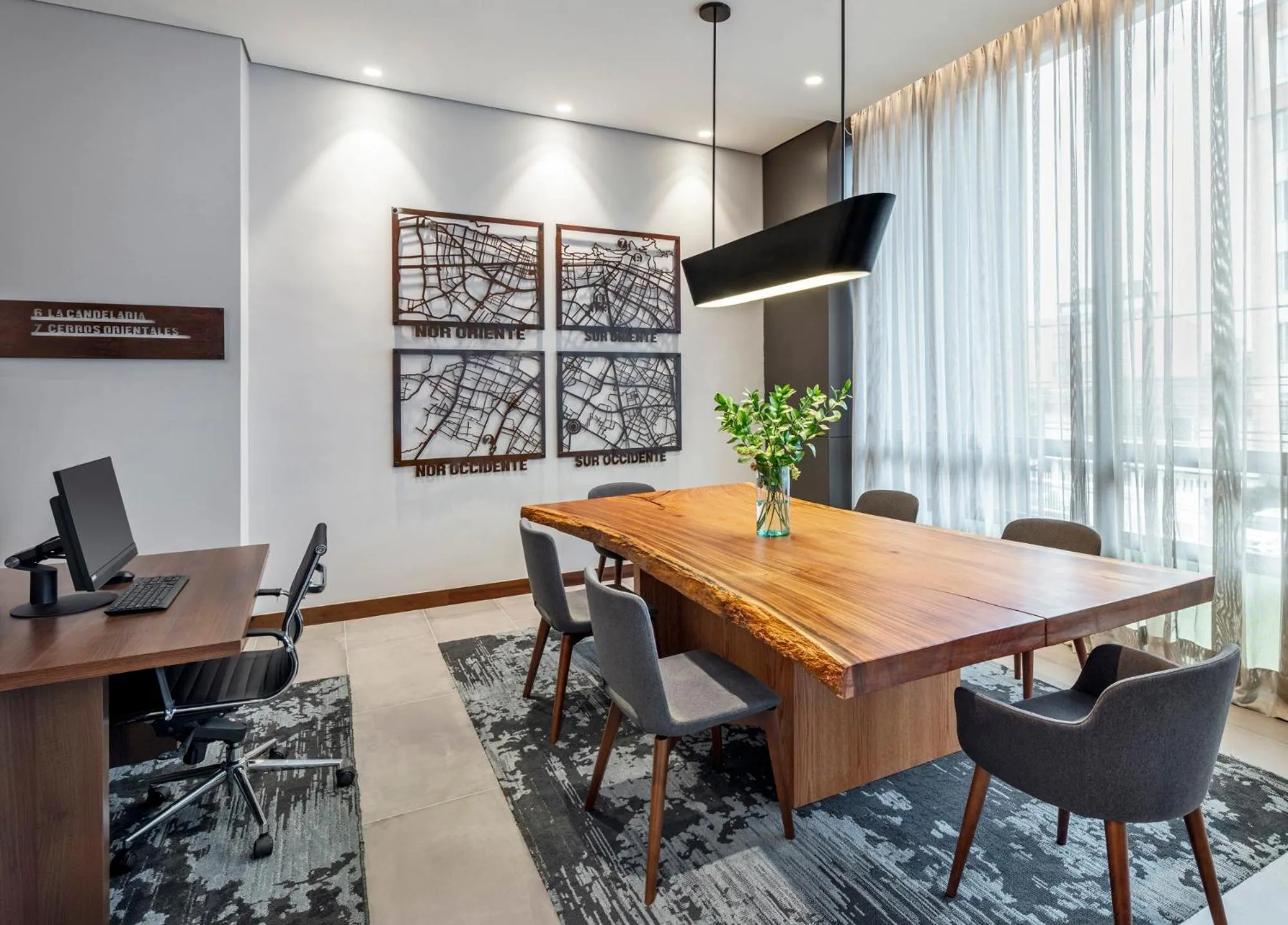 Business facilities in Hyatt Place Bogota Convention Center