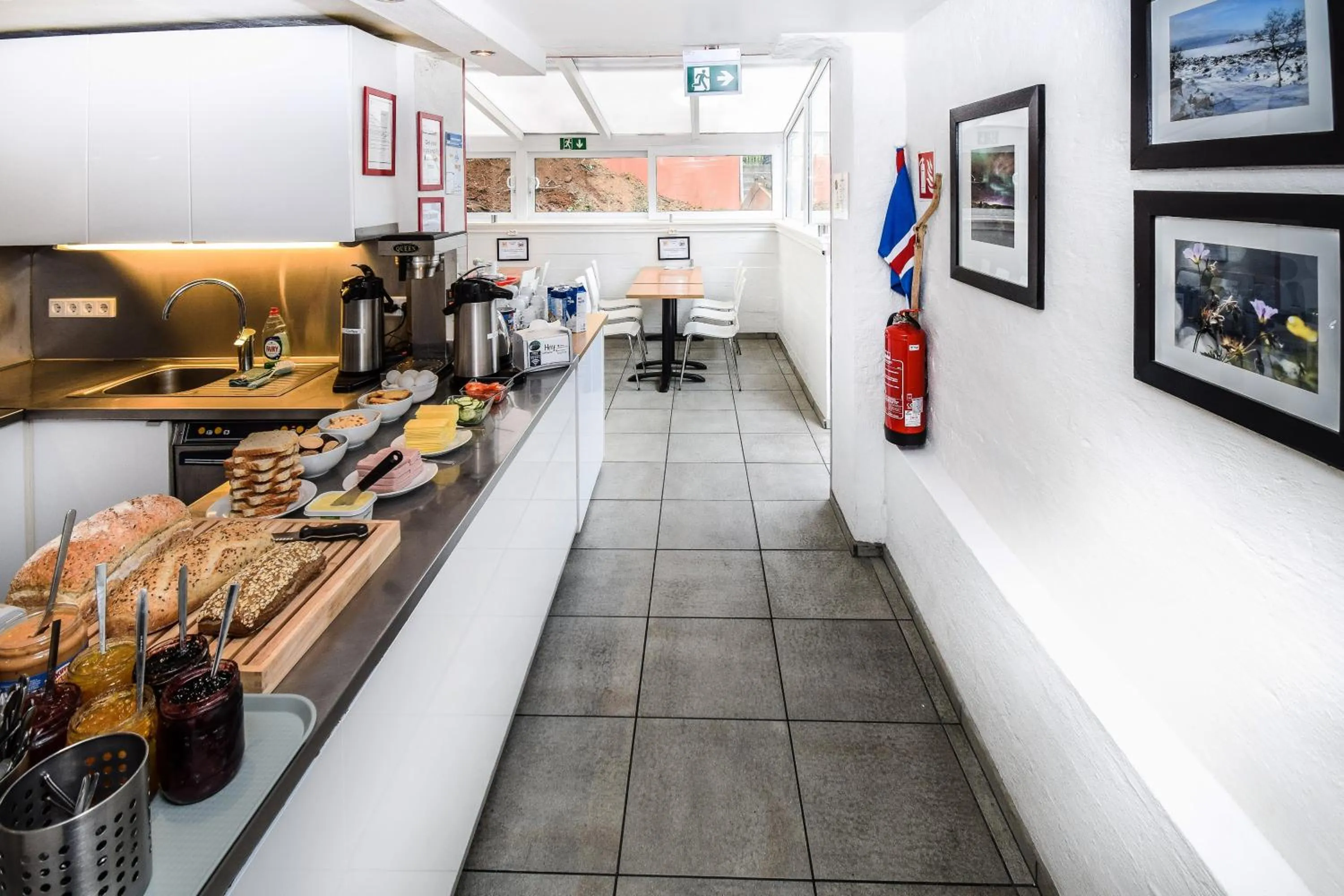 Coffee/tea facilities in Guesthouse Aurora