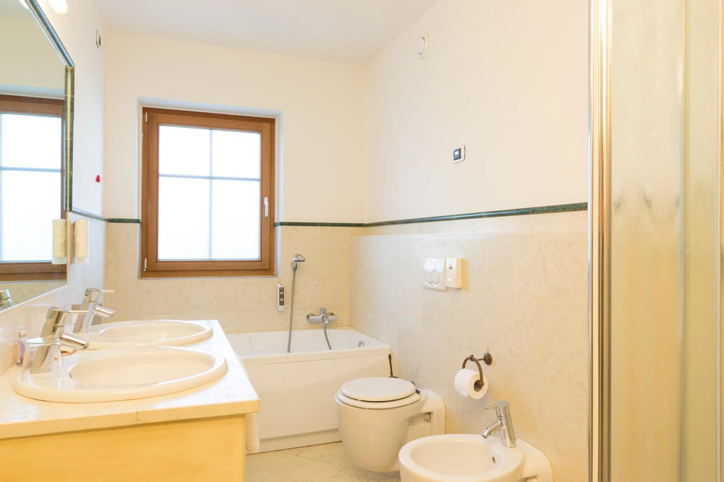 Hot Tub in Hotel Touring