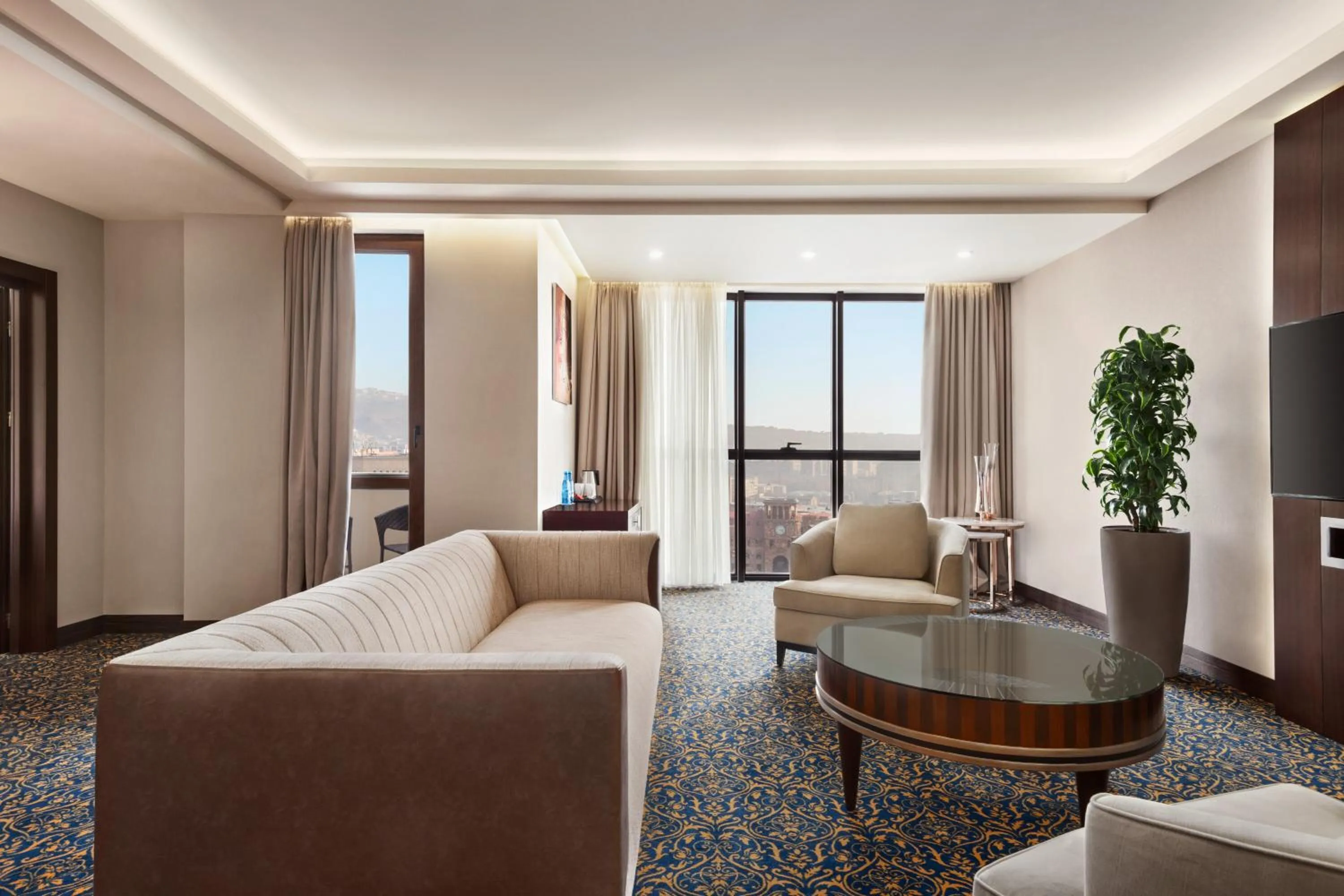 Living room in Ramada Hotel & Suites by Wyndham Yerevan