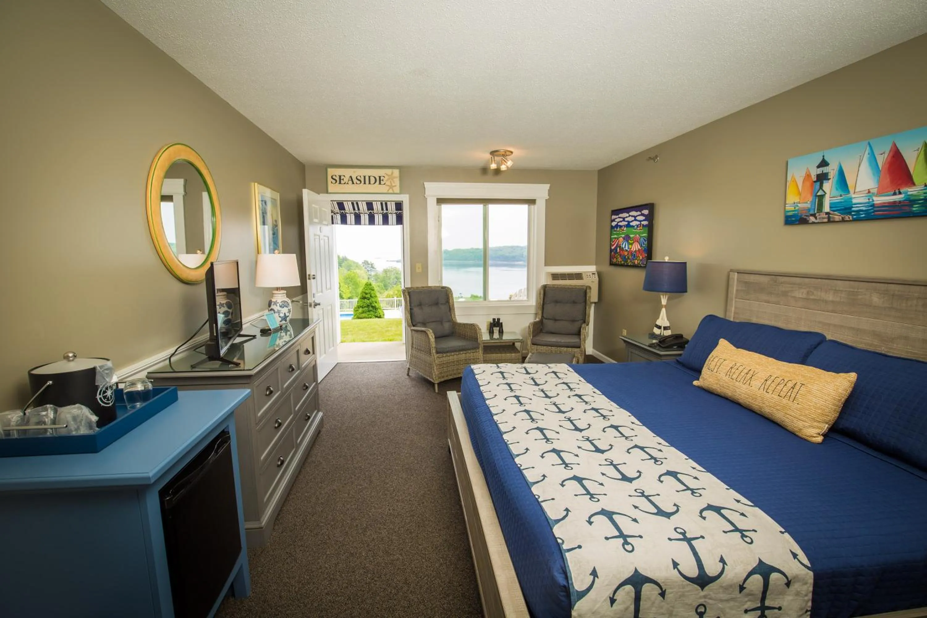 Strawberry Hill Seaside Inn