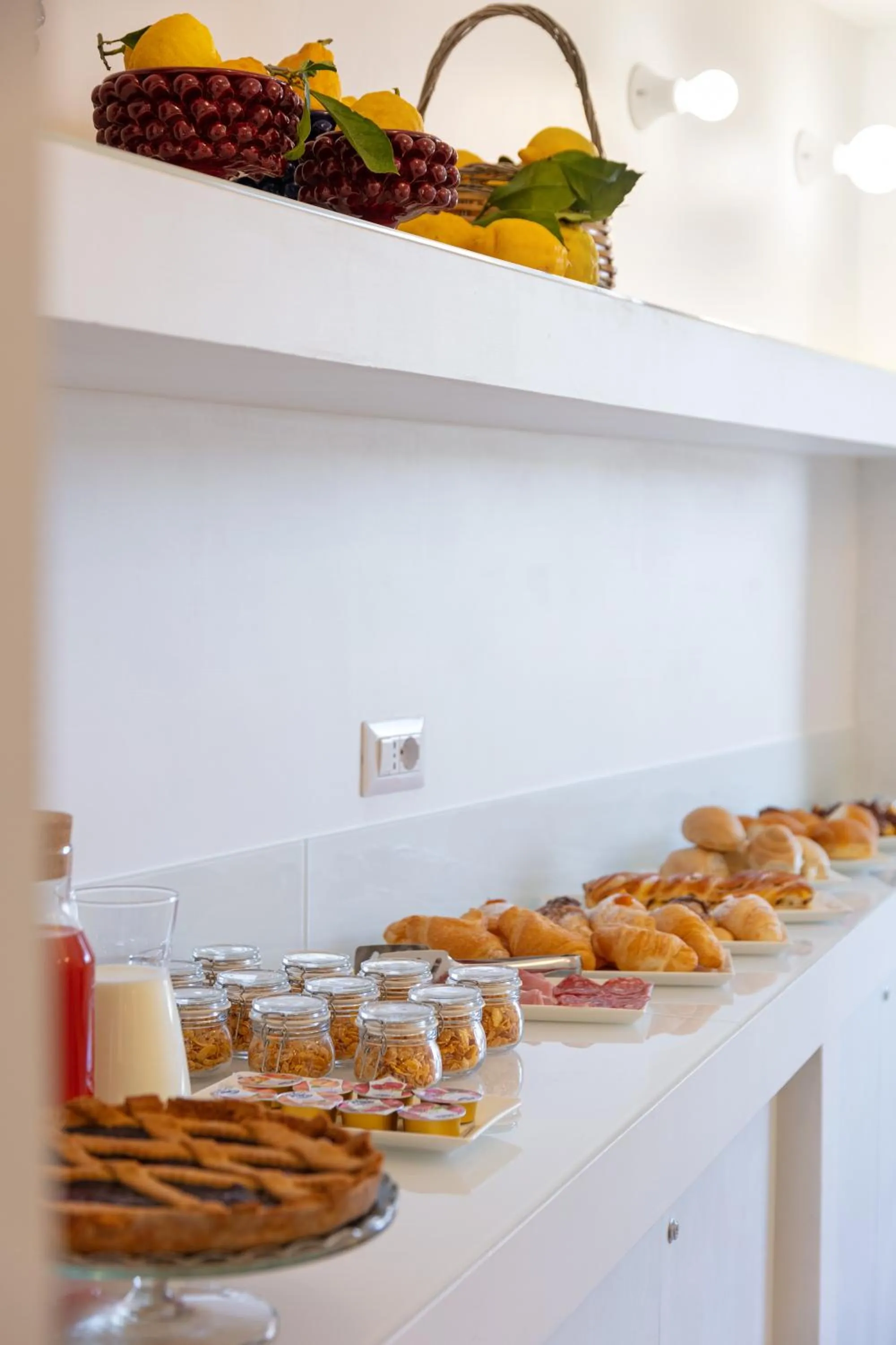 Food and drinks in Nesea