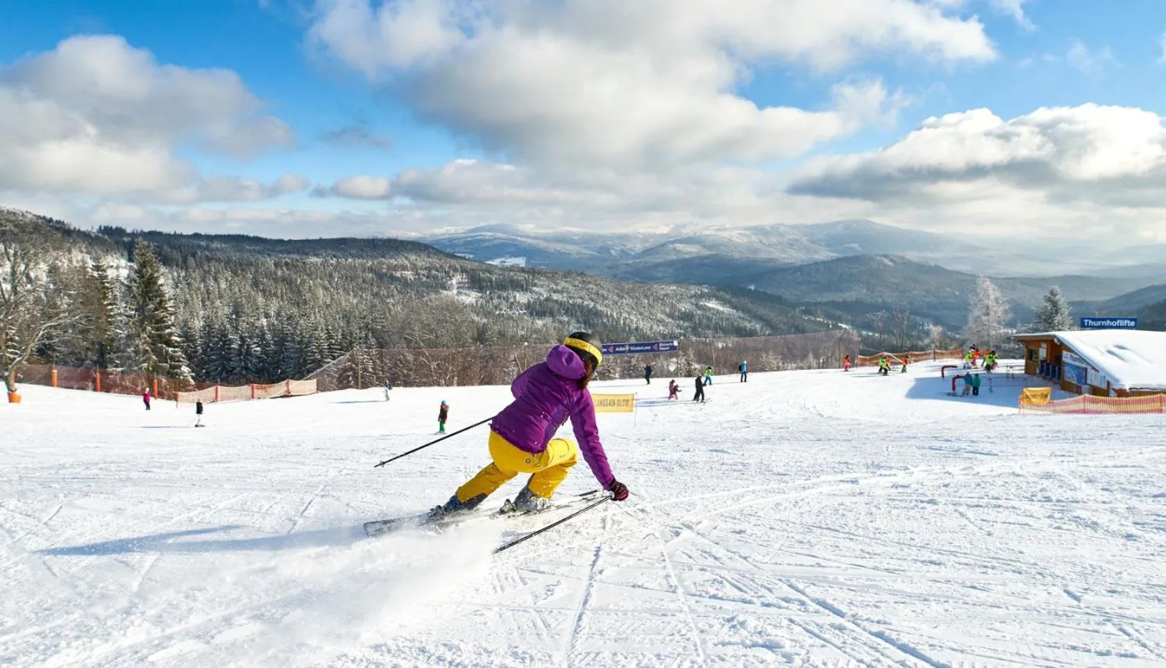 Skiing in Natura Hotel Bodenmais - inkl Soft- und Heißgetränkeflat