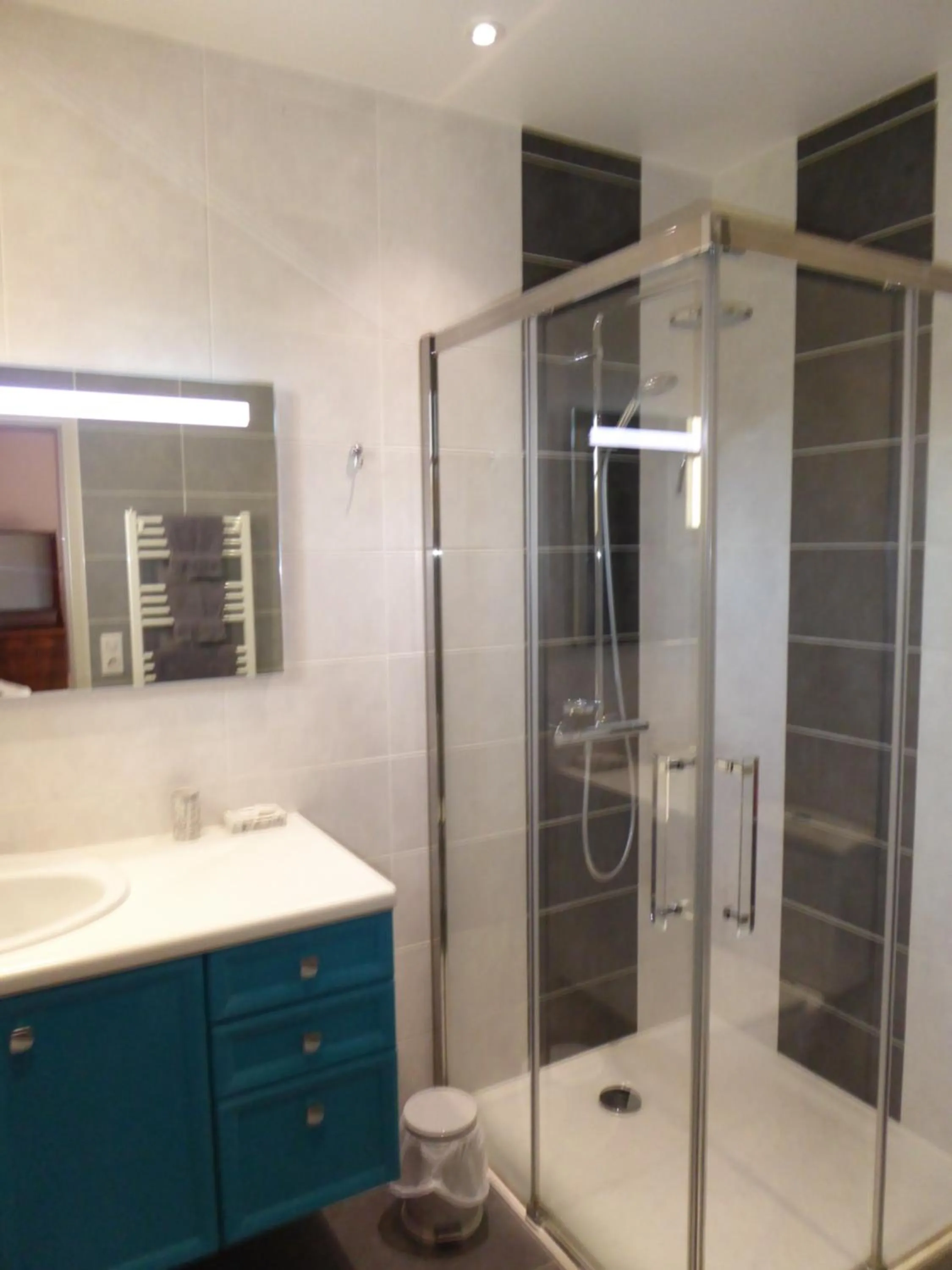 Shower in Le Clos du Pont Martin