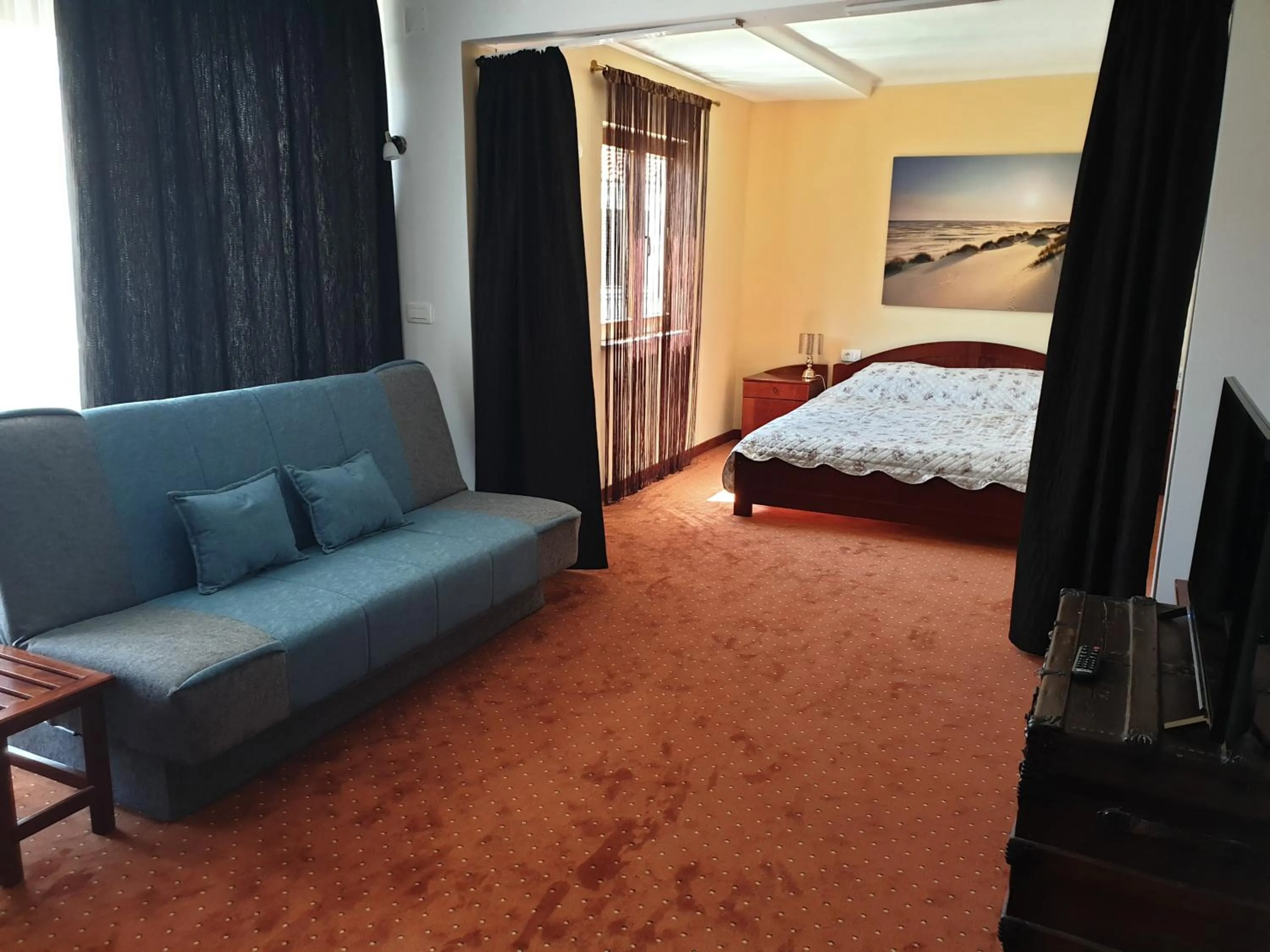 Living room, Bed in Hotel Miramare