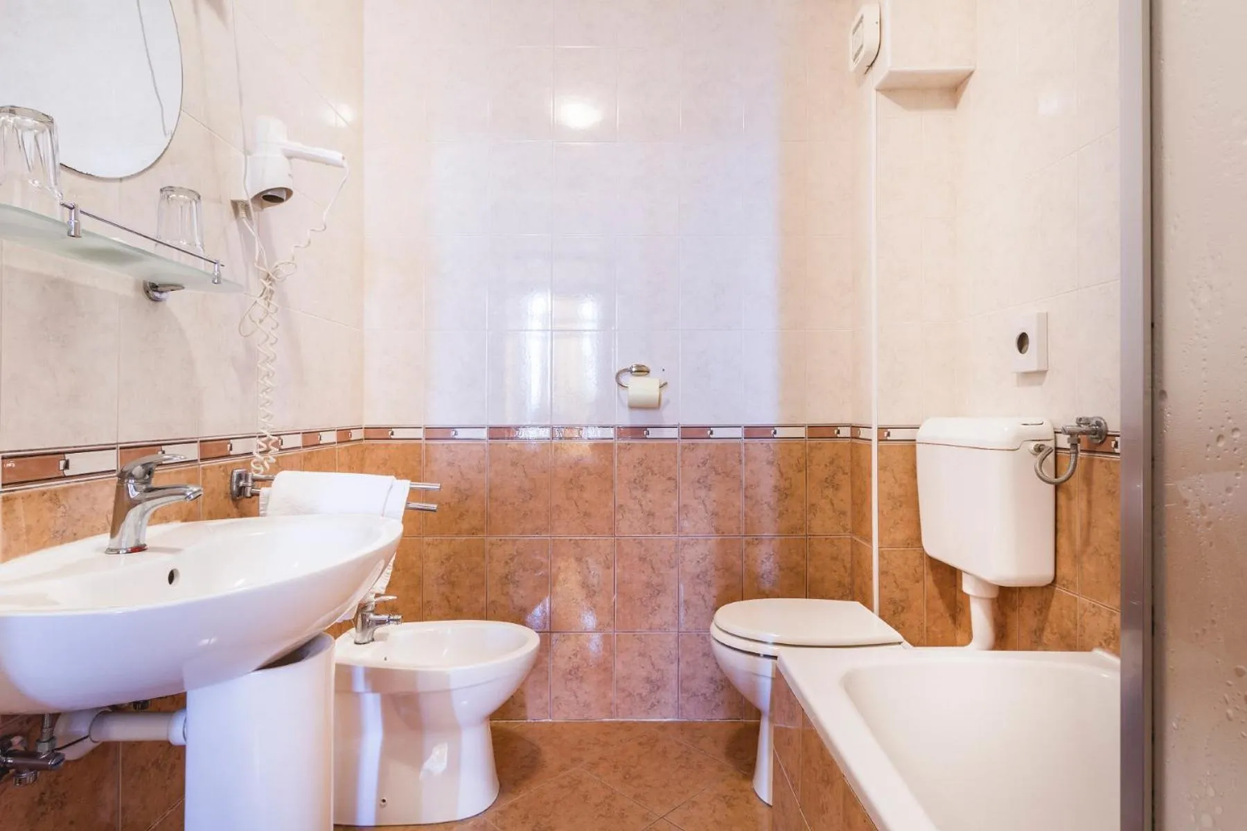 Bathroom in Hotel Miramare