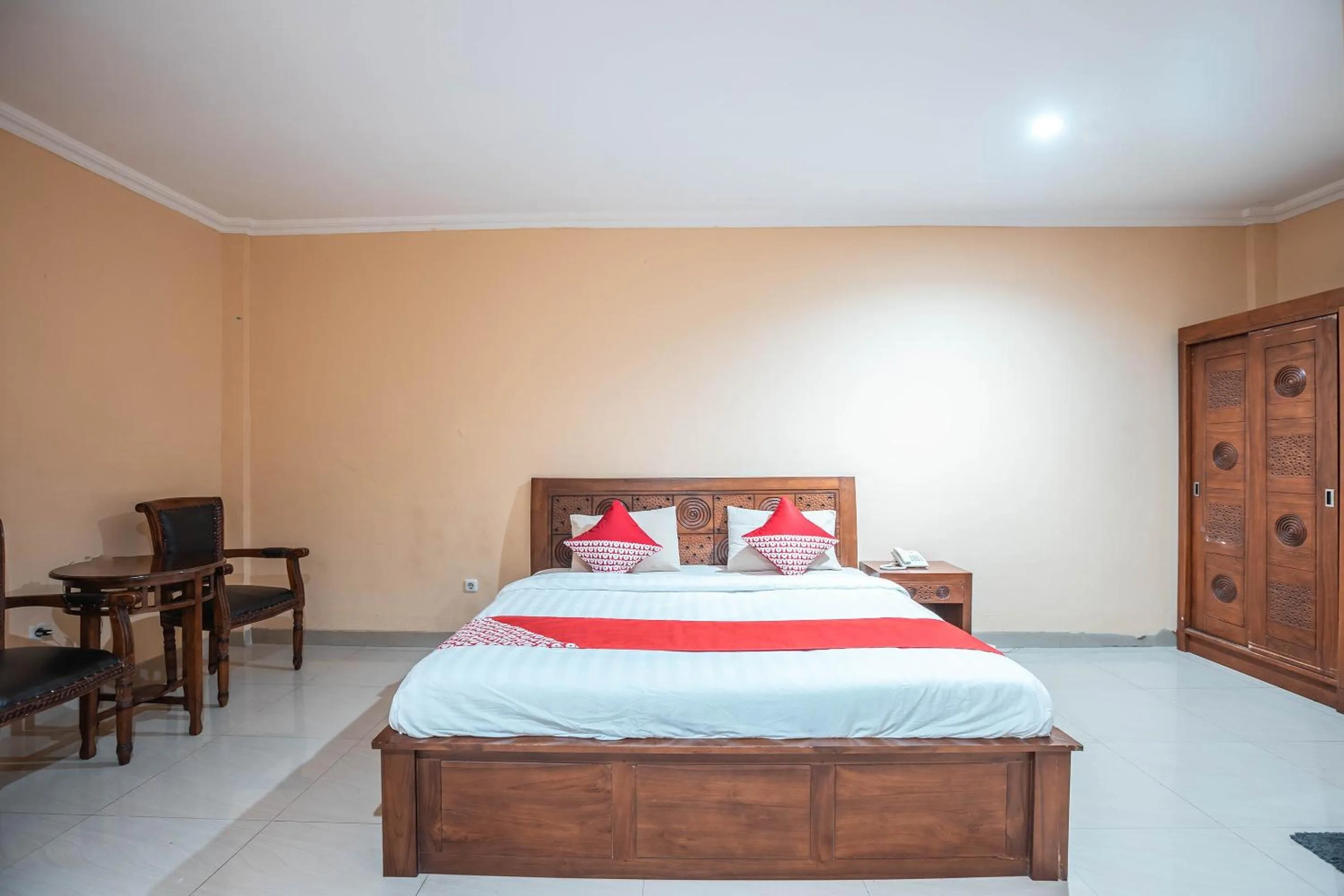 Bedroom, Bed in Hotel O Bunga Karang Hotel