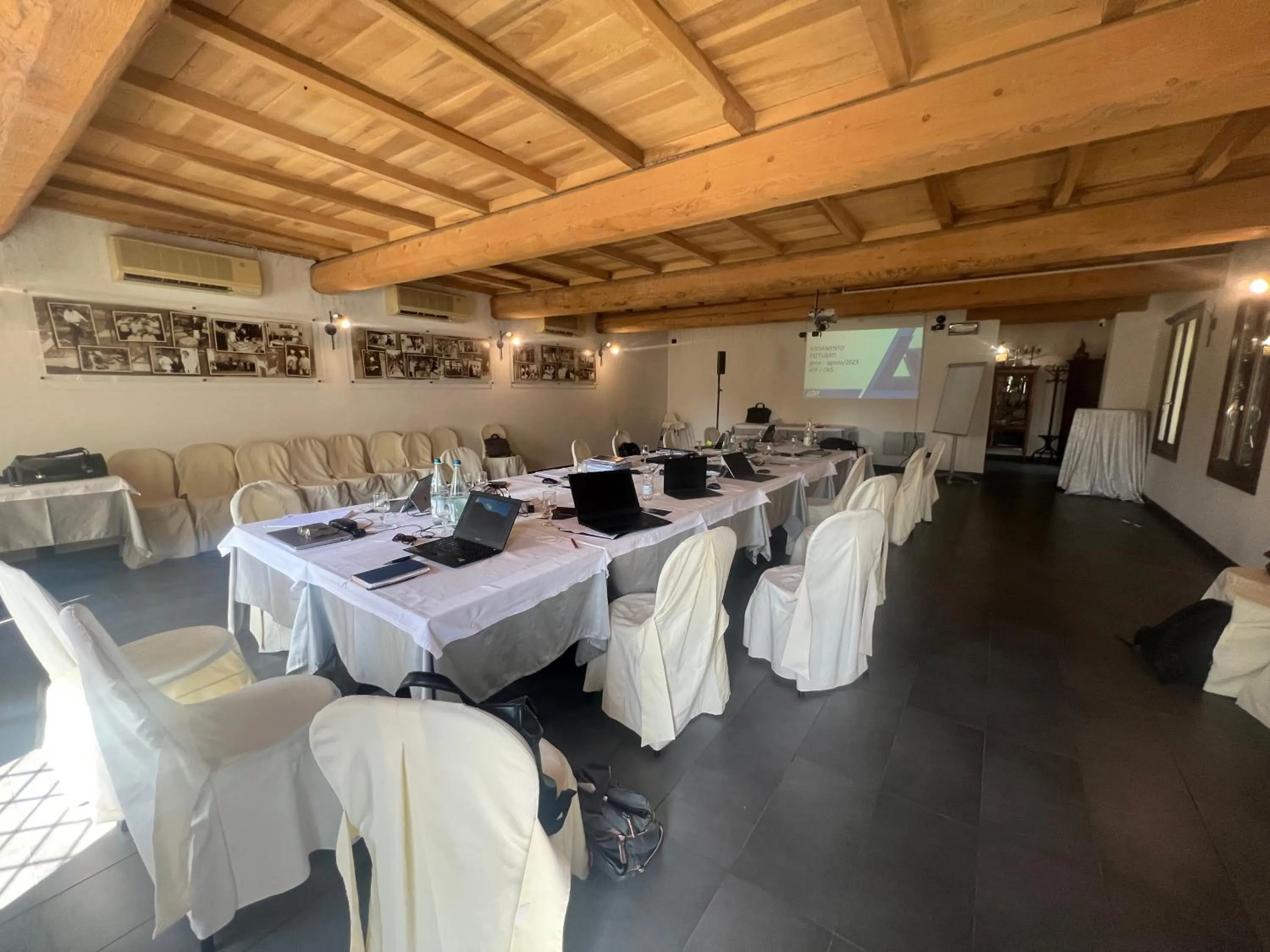 Meeting/conference room in taverna napoleone
