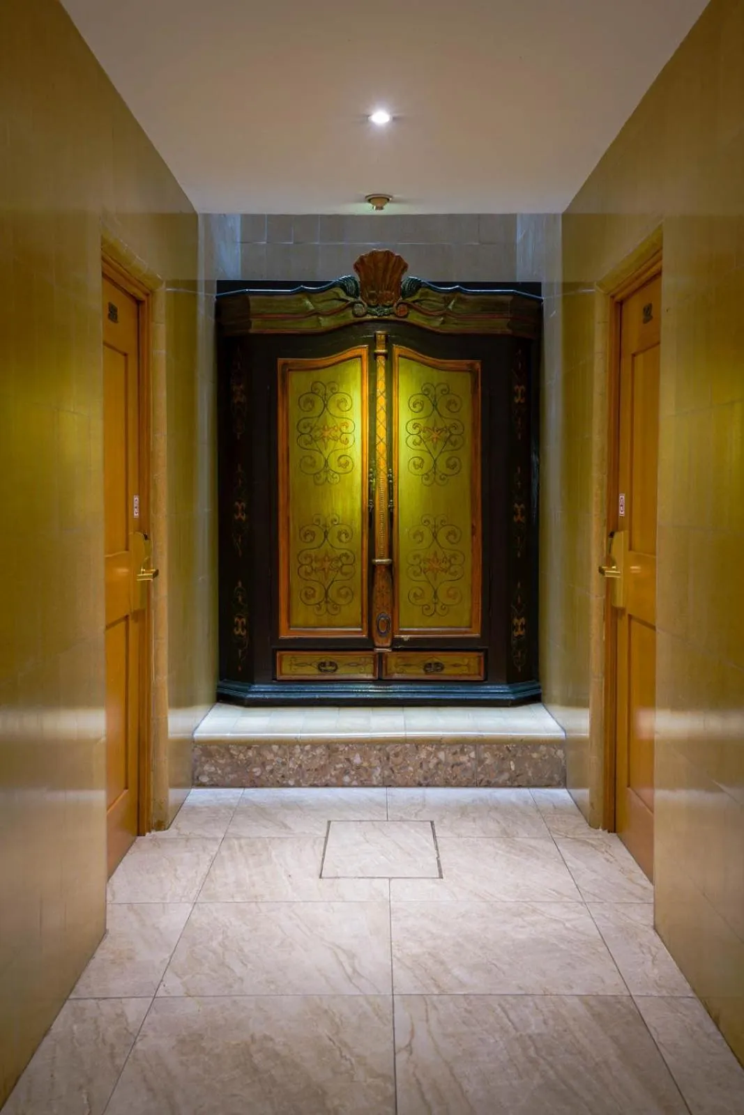 Decorative detail in Hotel New York Ciudad de Mexico