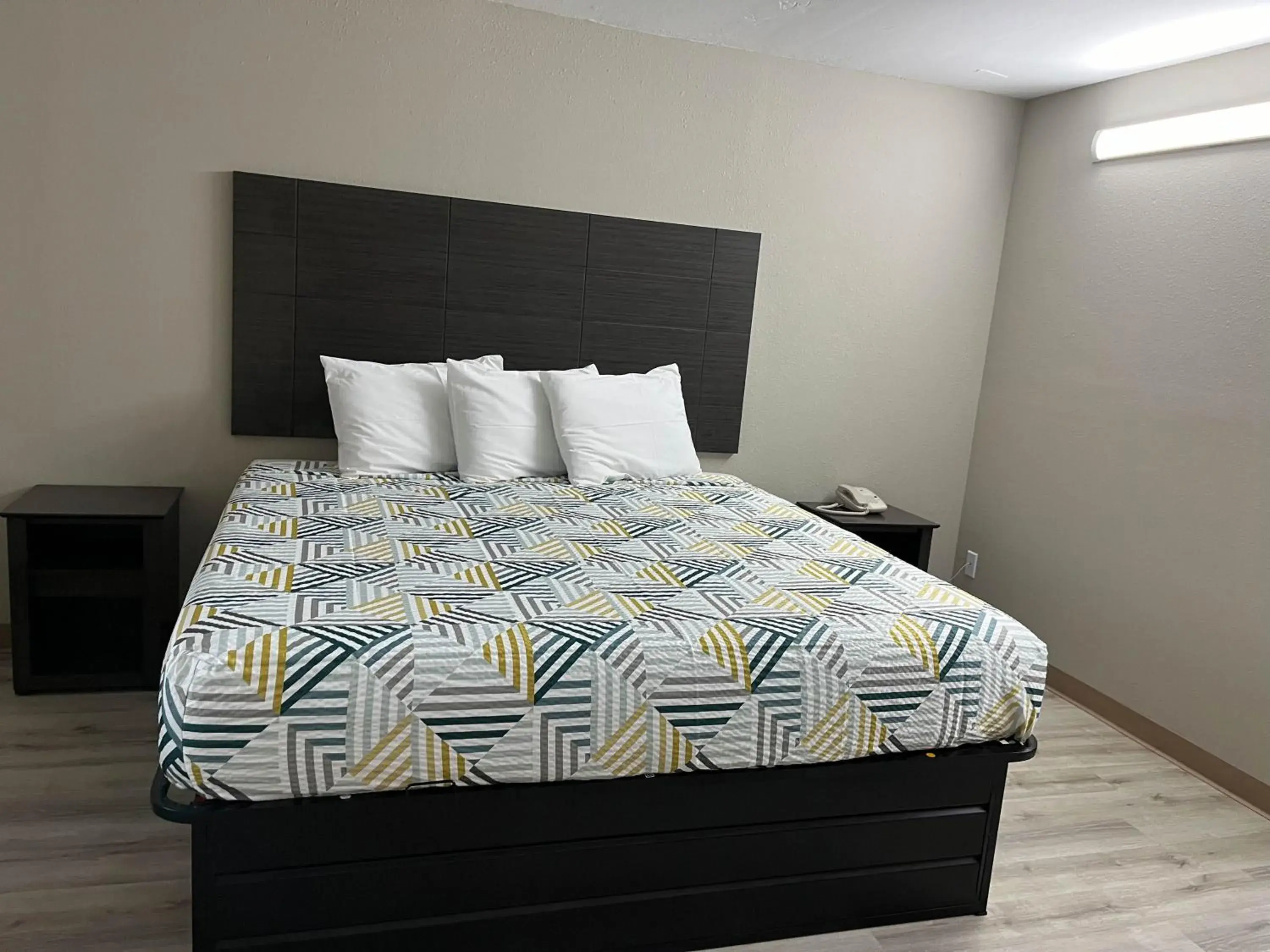 Bed in Suites West Memphis, AR - Memphis Bed in Suites West Memphis, AR - Memphis