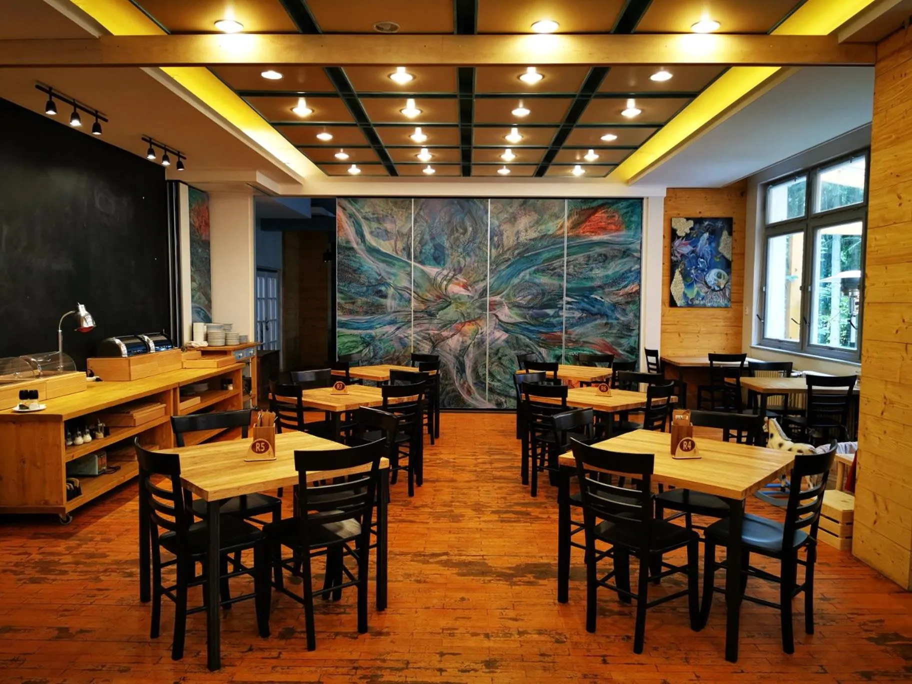 Restaurant/places to eat in Hotel Kouty