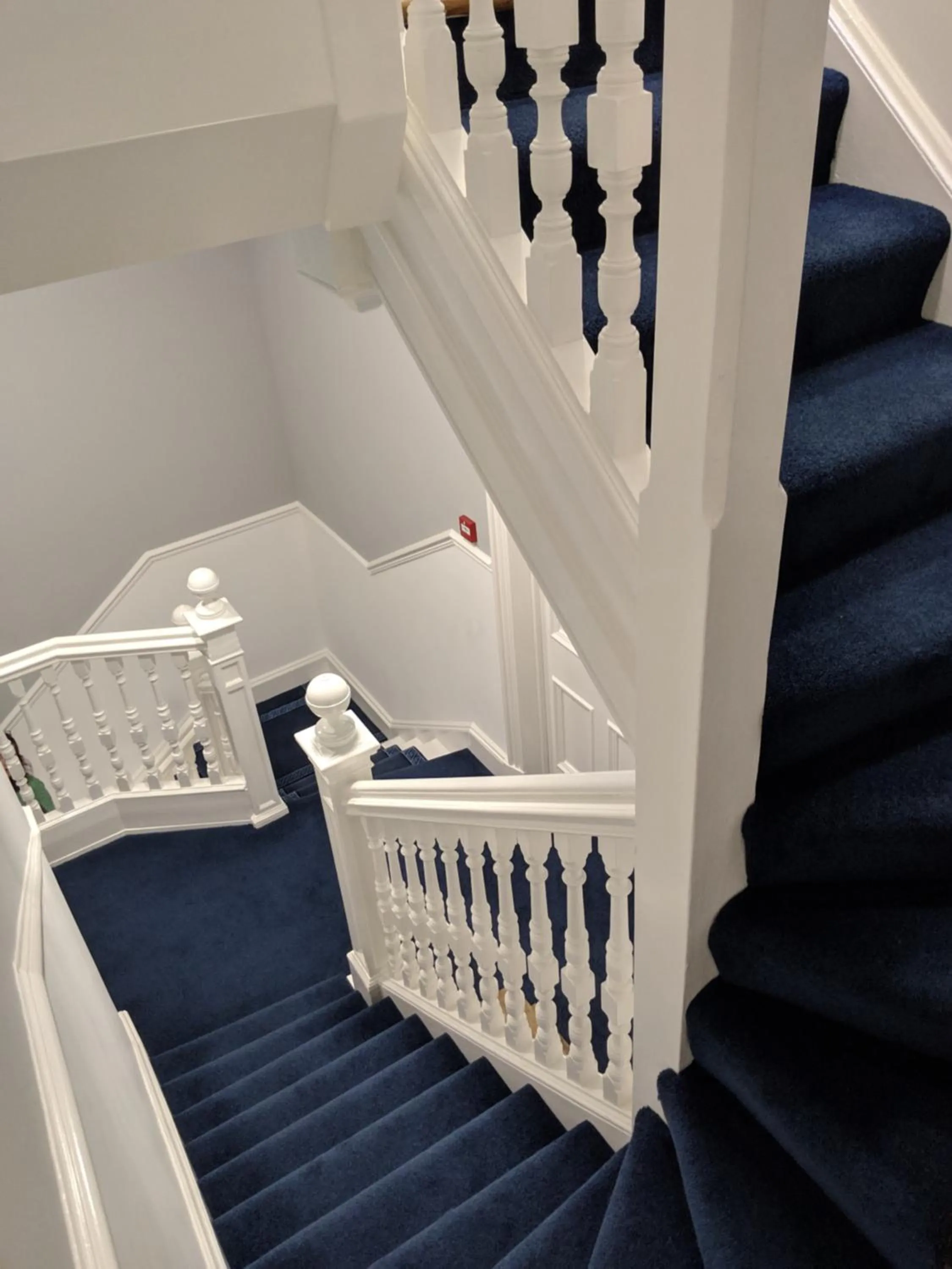 Falcon Crest Guest House