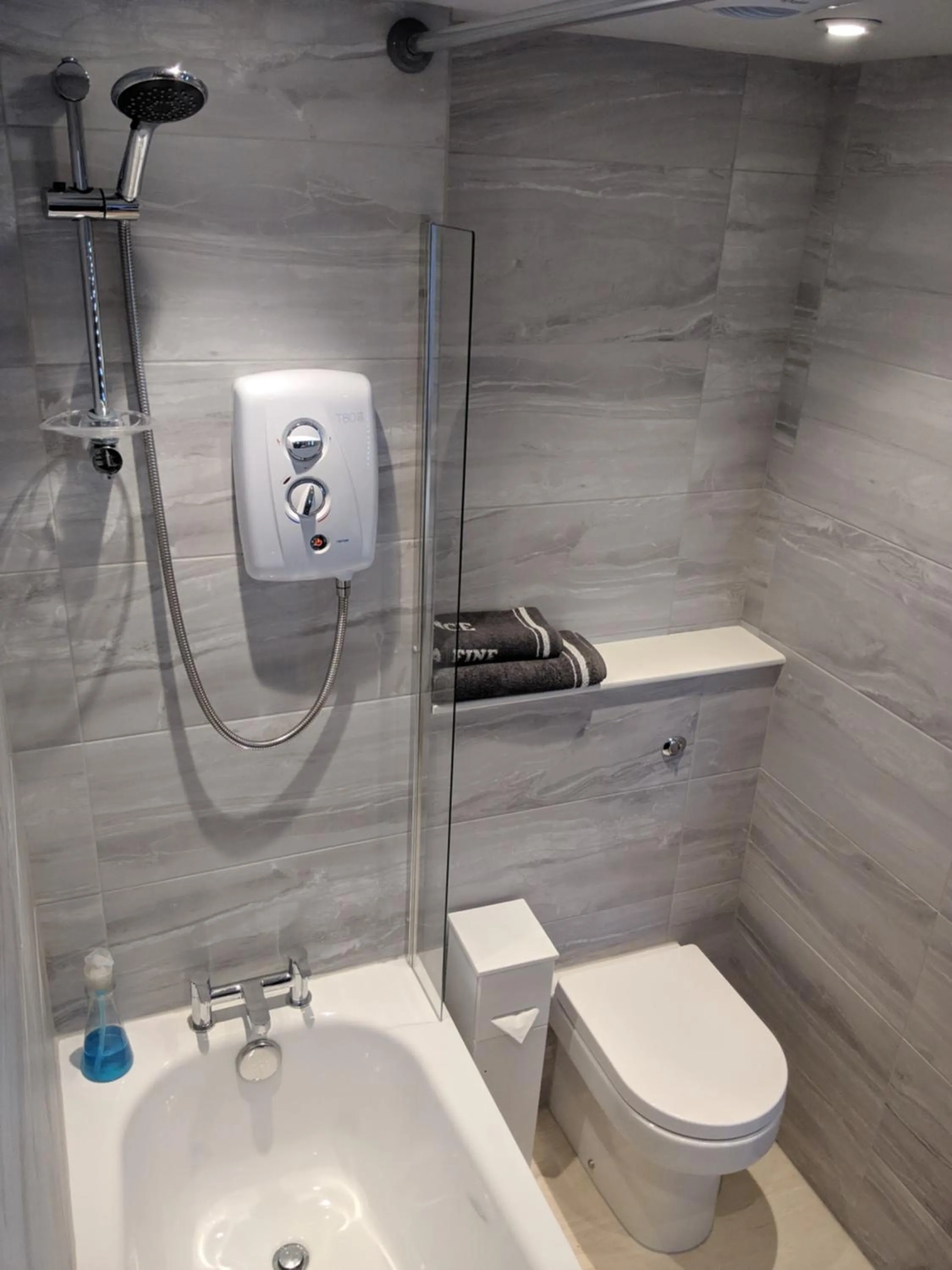 Falcon Crest Guest House