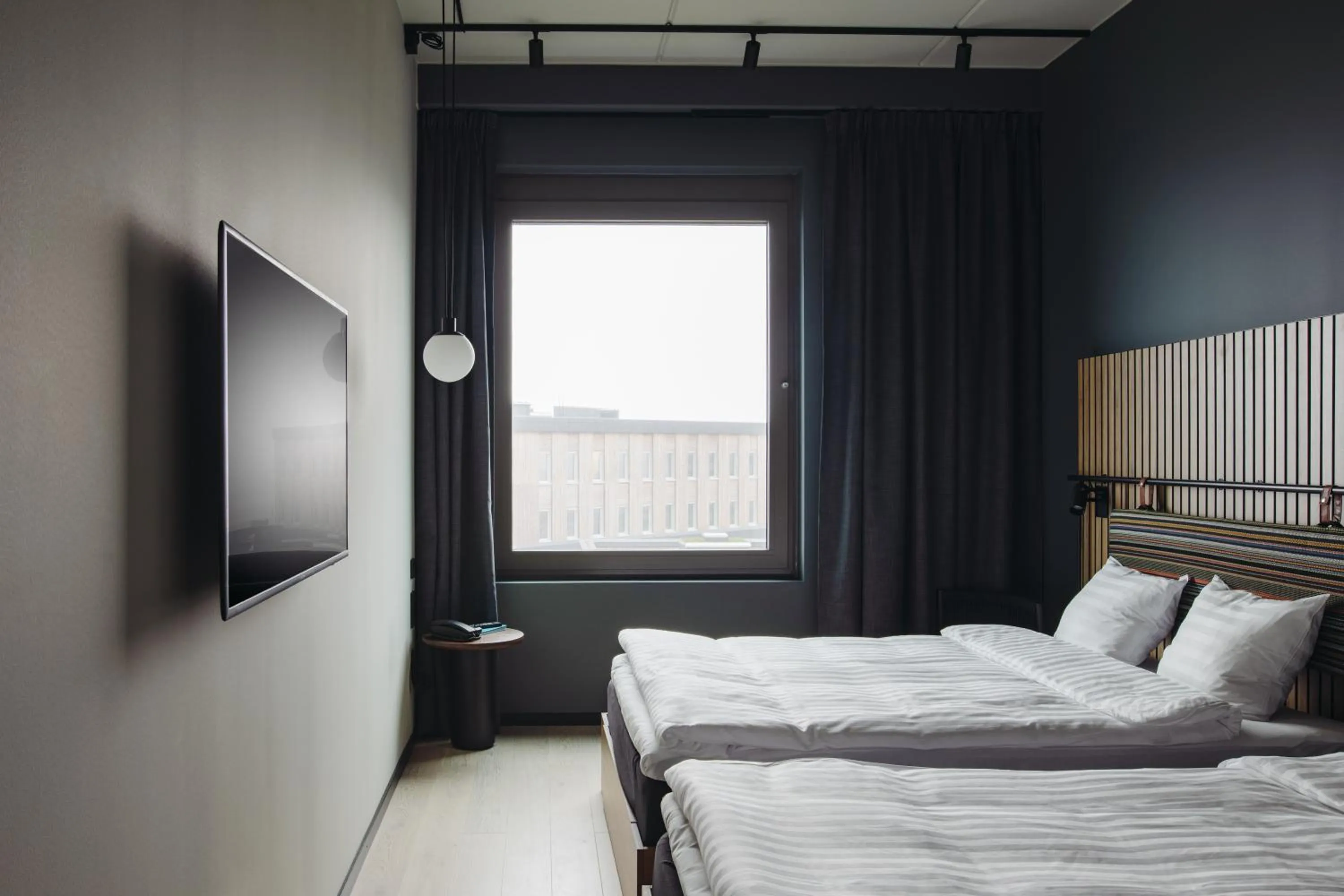 Bed in Comfort Hotel Arlanda Airport Terminal