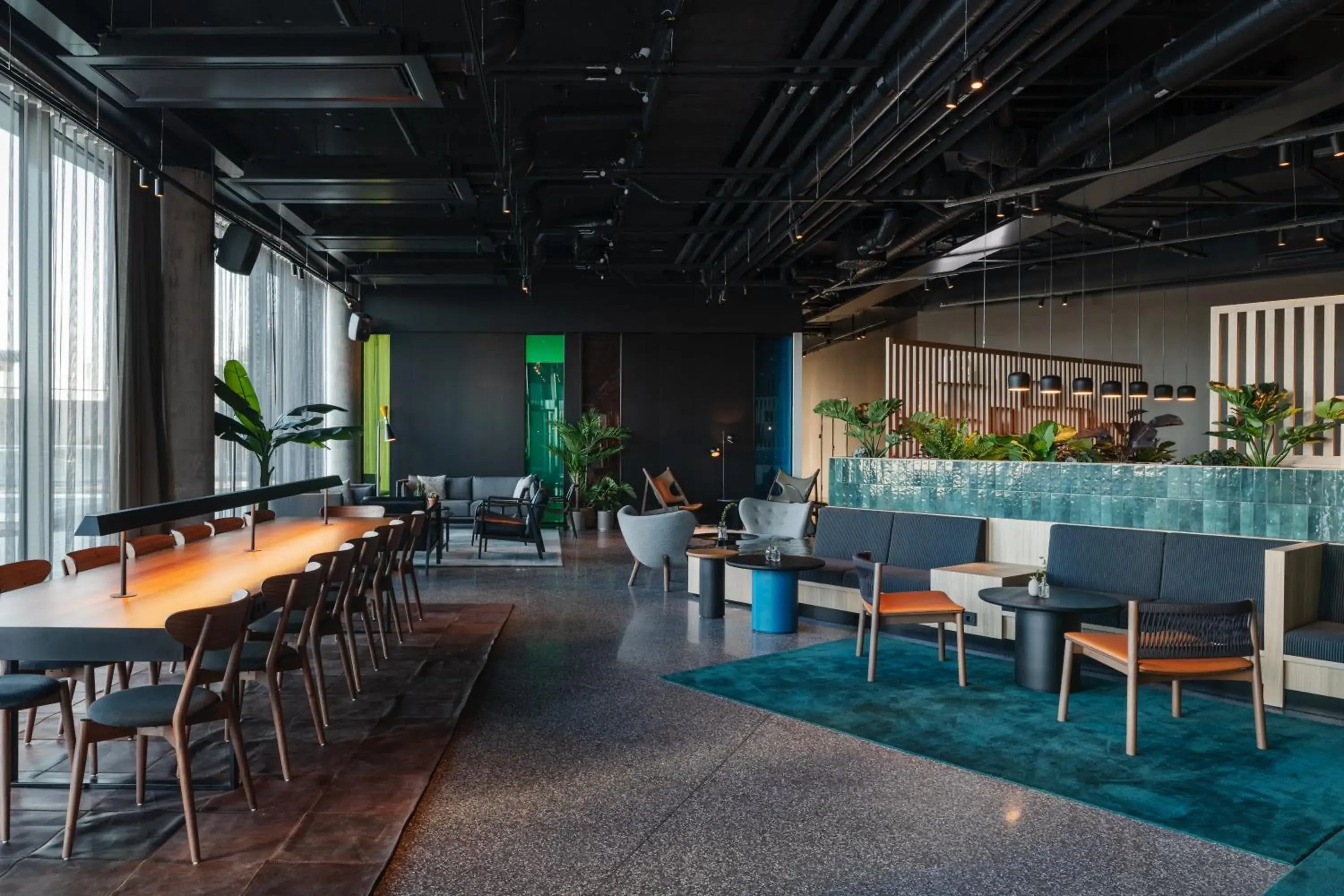 Lounge or bar in Comfort Hotel Arlanda Airport Terminal Lounge or bar in Comfort Hotel Arlanda Airport Terminal