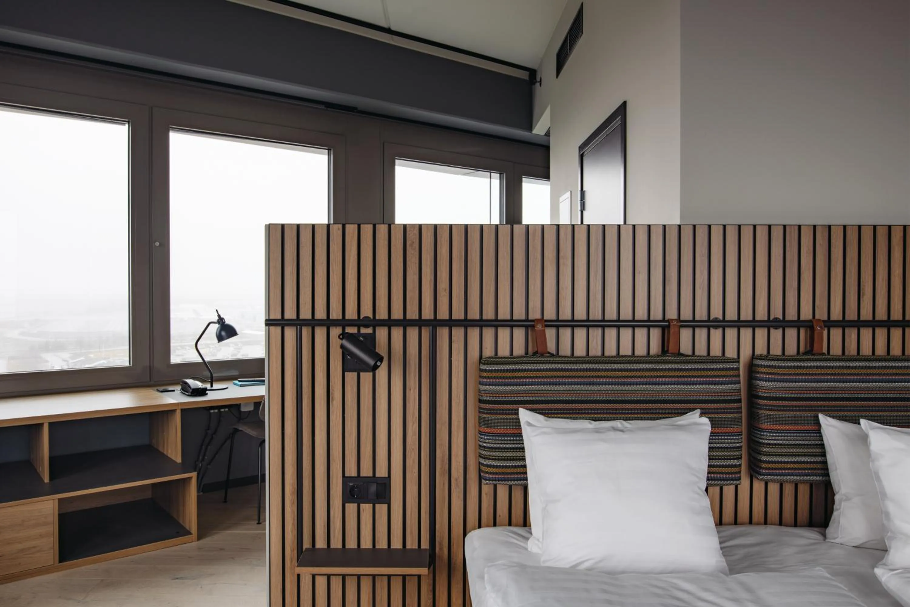 Bed in Comfort Hotel Arlanda Airport Terminal