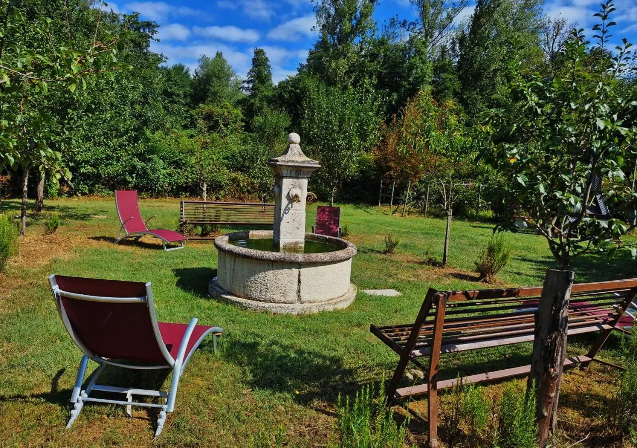 Garden in Chateau des Perichons