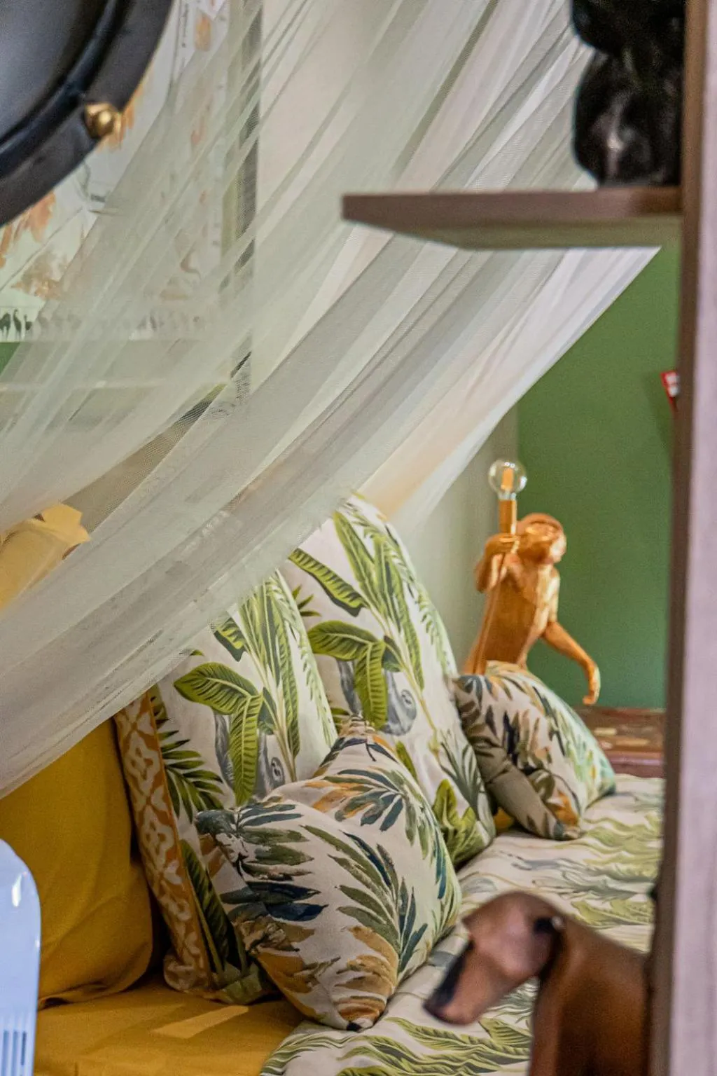 Decorative detail in Chateau des Perichons