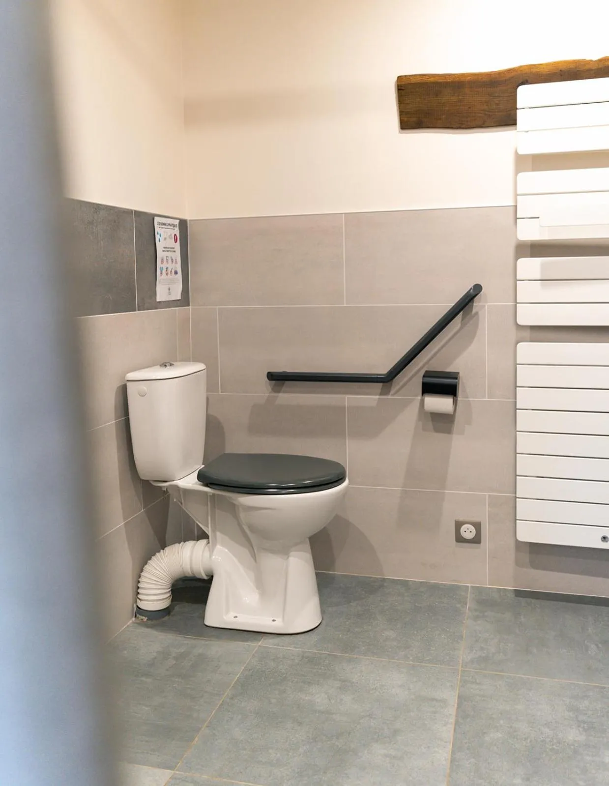 Toilet in Les Bobos à la ferme