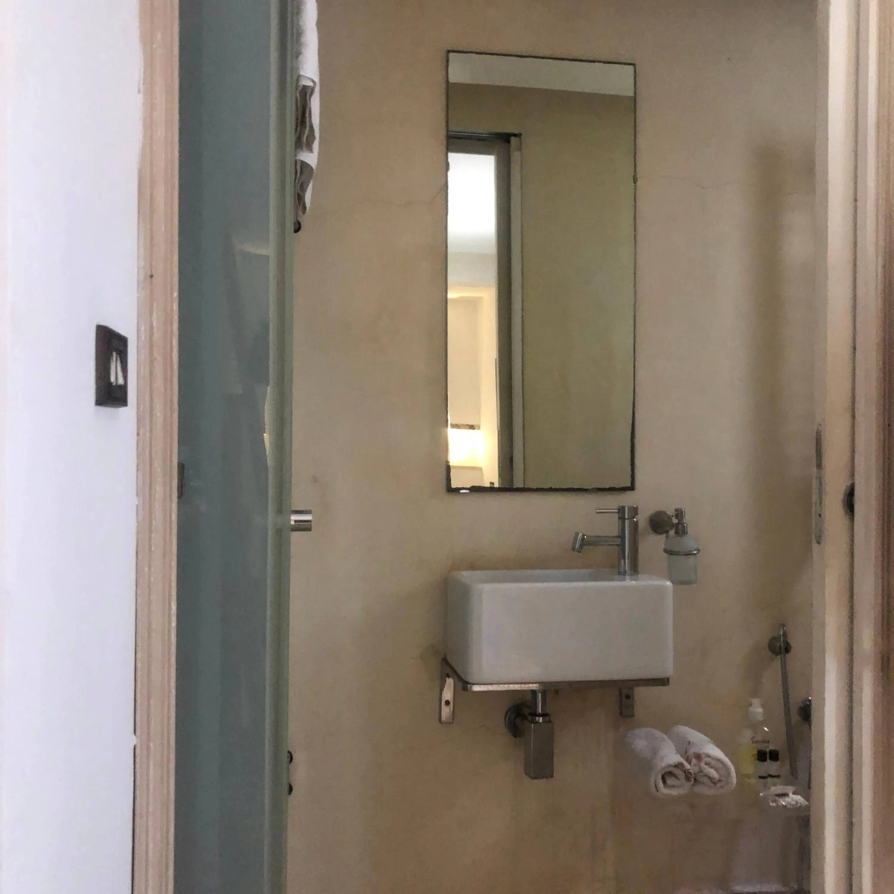 Shower in Dar Marsa Cubes