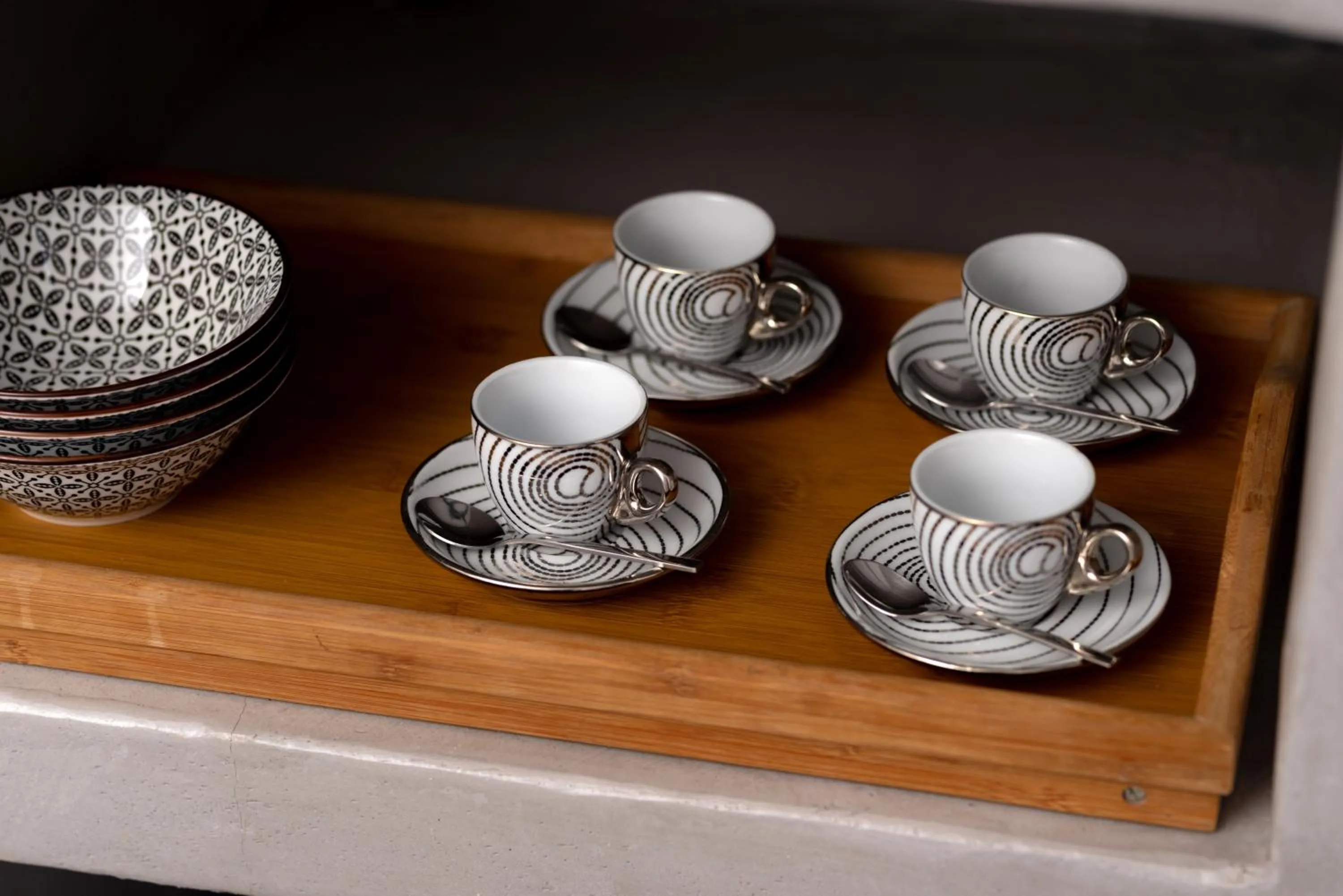 Coffee/tea facilities in 1812 Caves 'n Mansion