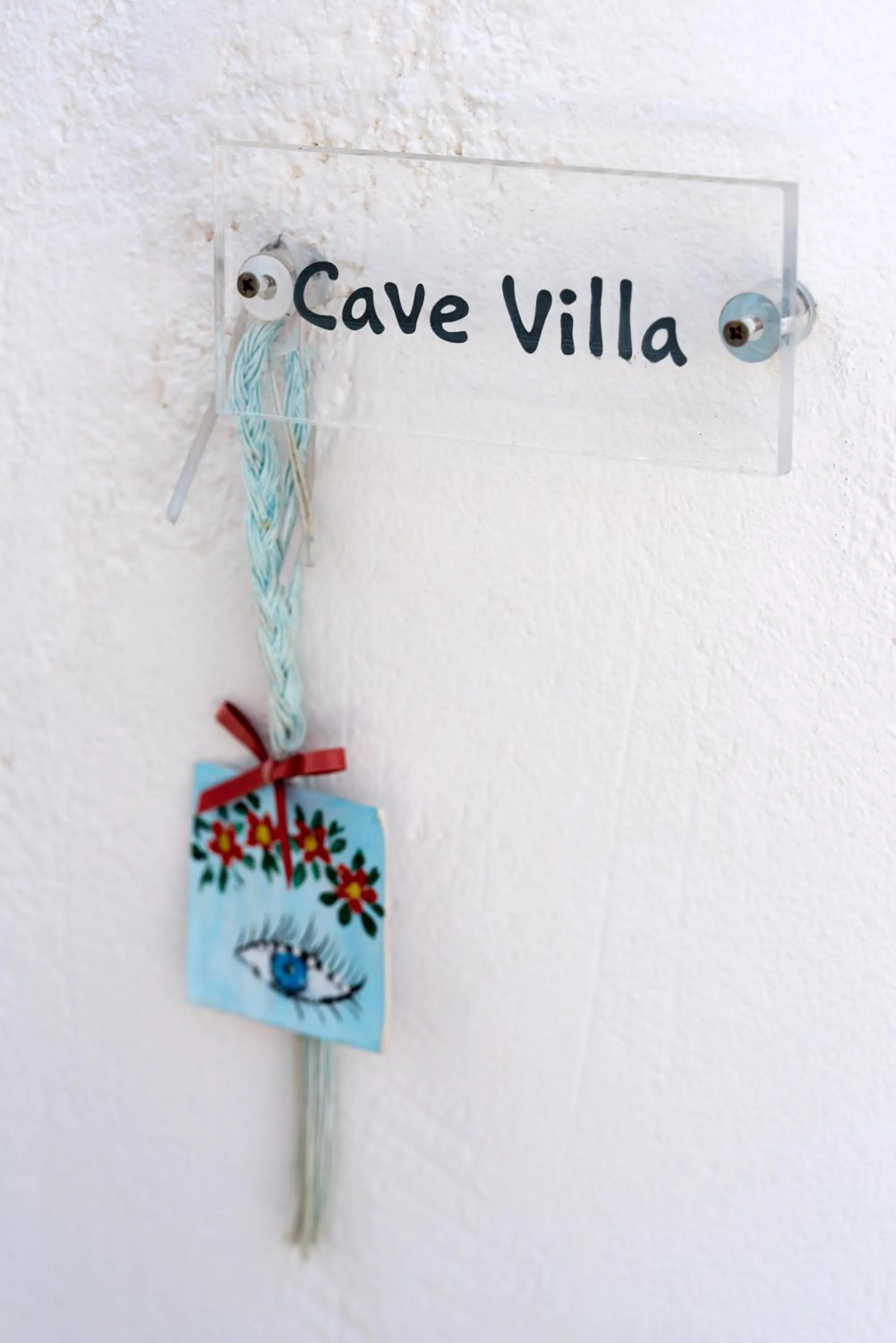 Logo/Certificate/Sign in 1812 Caves 'n Mansion