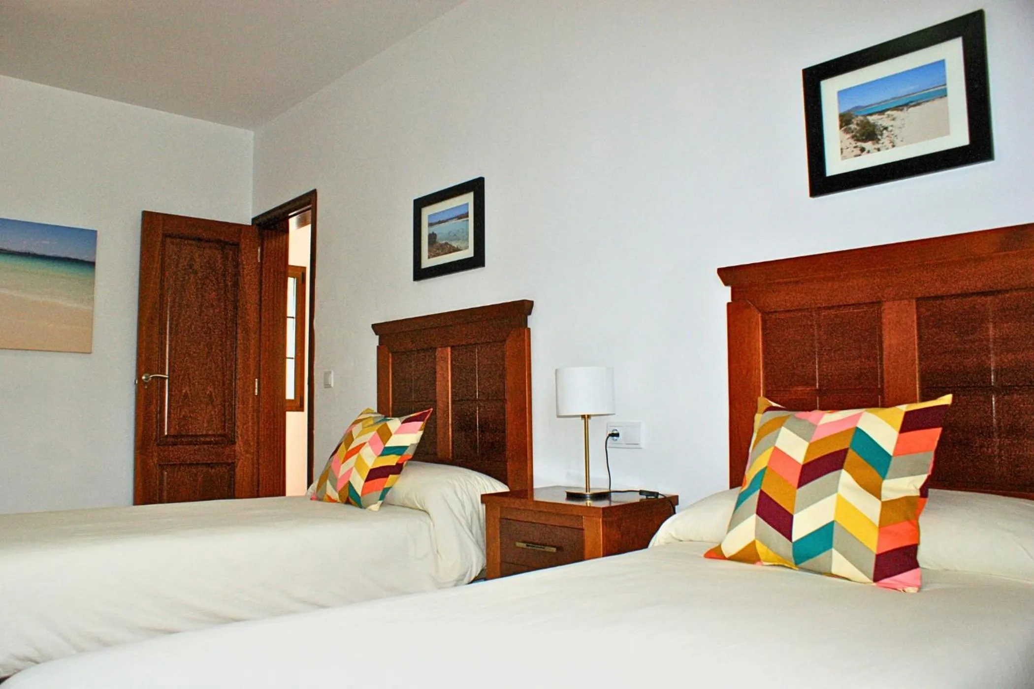 Bedroom, Bed in Villas & Apartamentos Tao Mazo