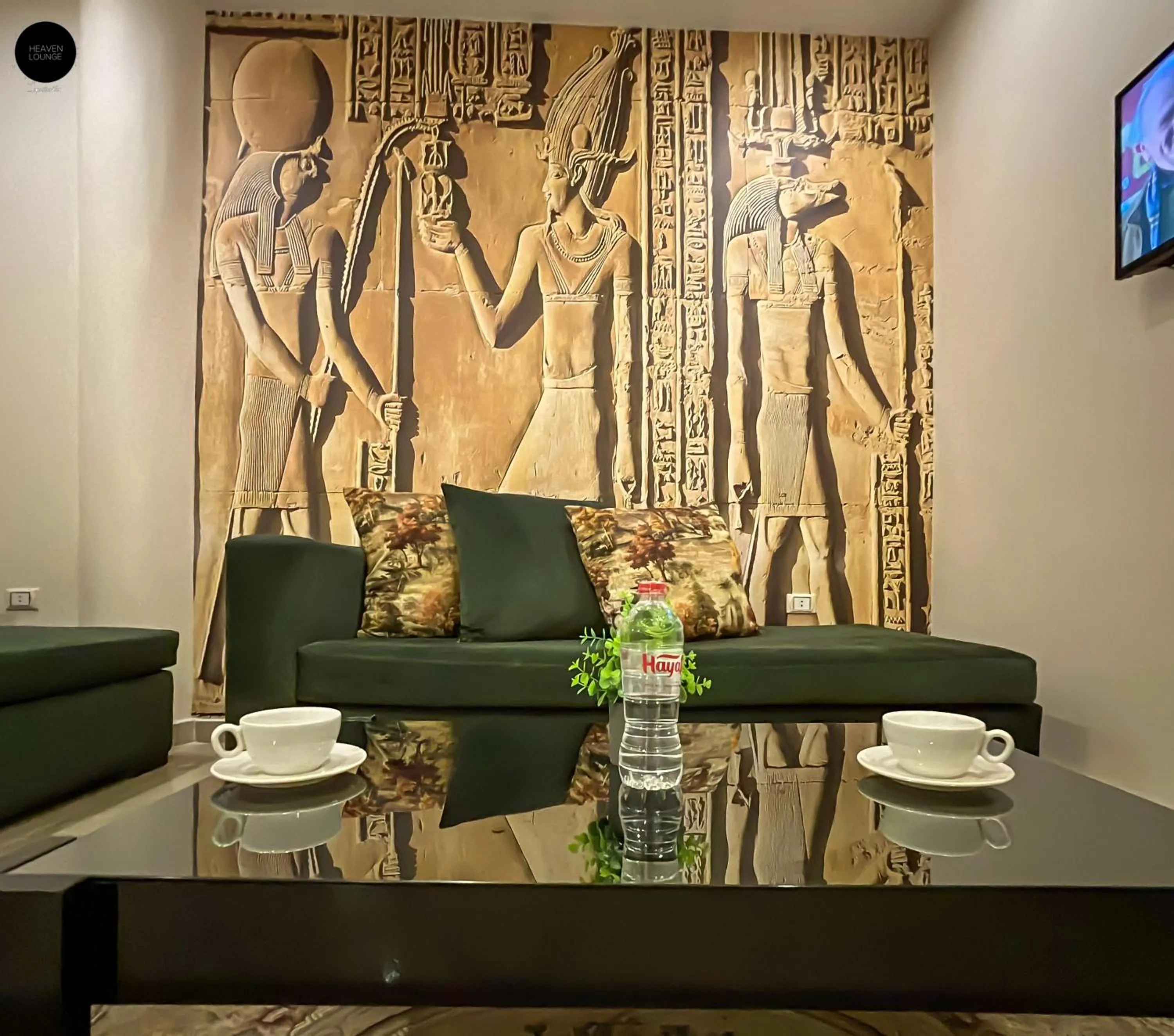 TV and multimedia in Giza Pyramids View Inn