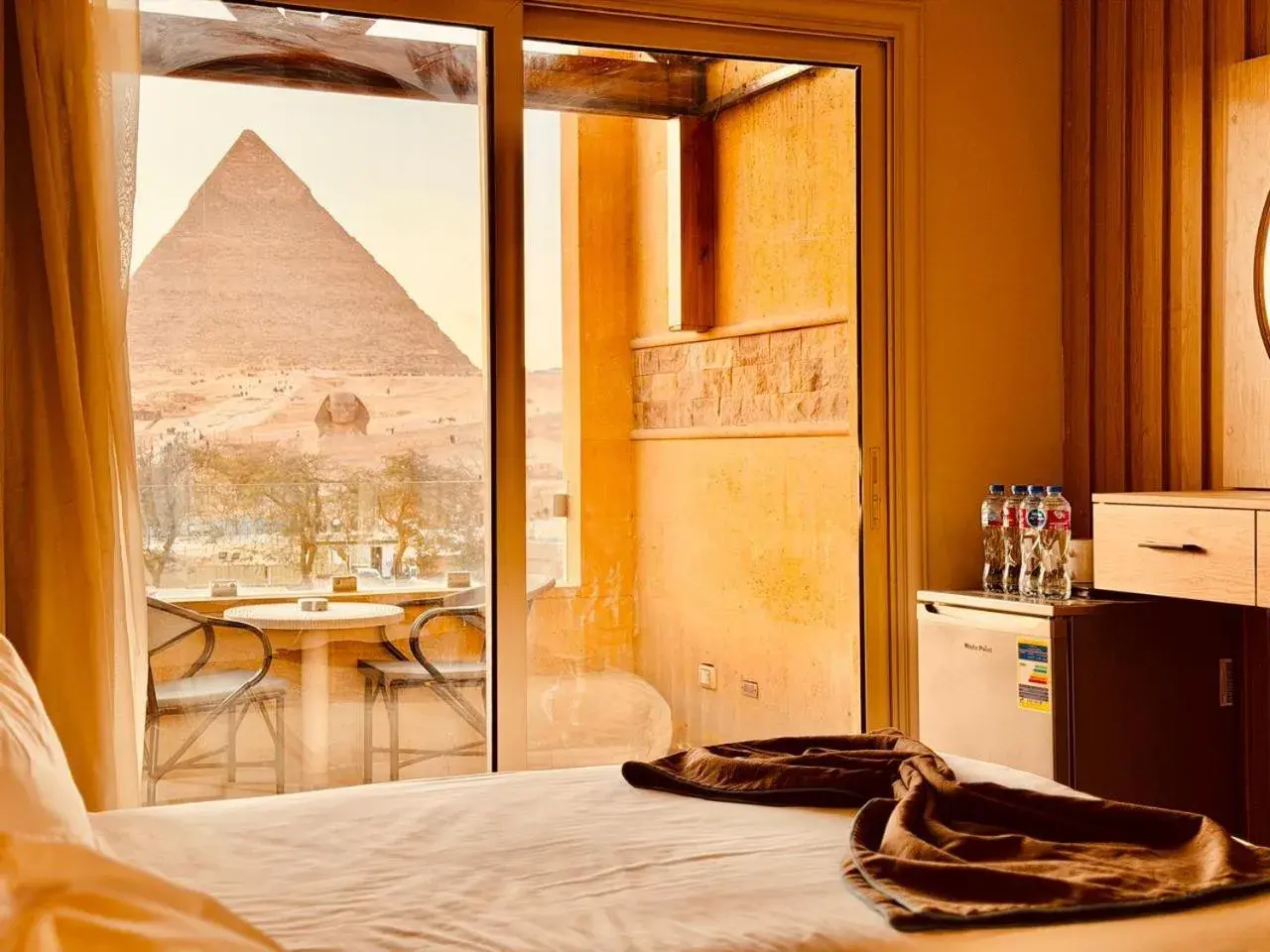 Mountain view, Bed in Giza Pyramids View Inn Mountain view, Bed in Giza Pyramids View Inn