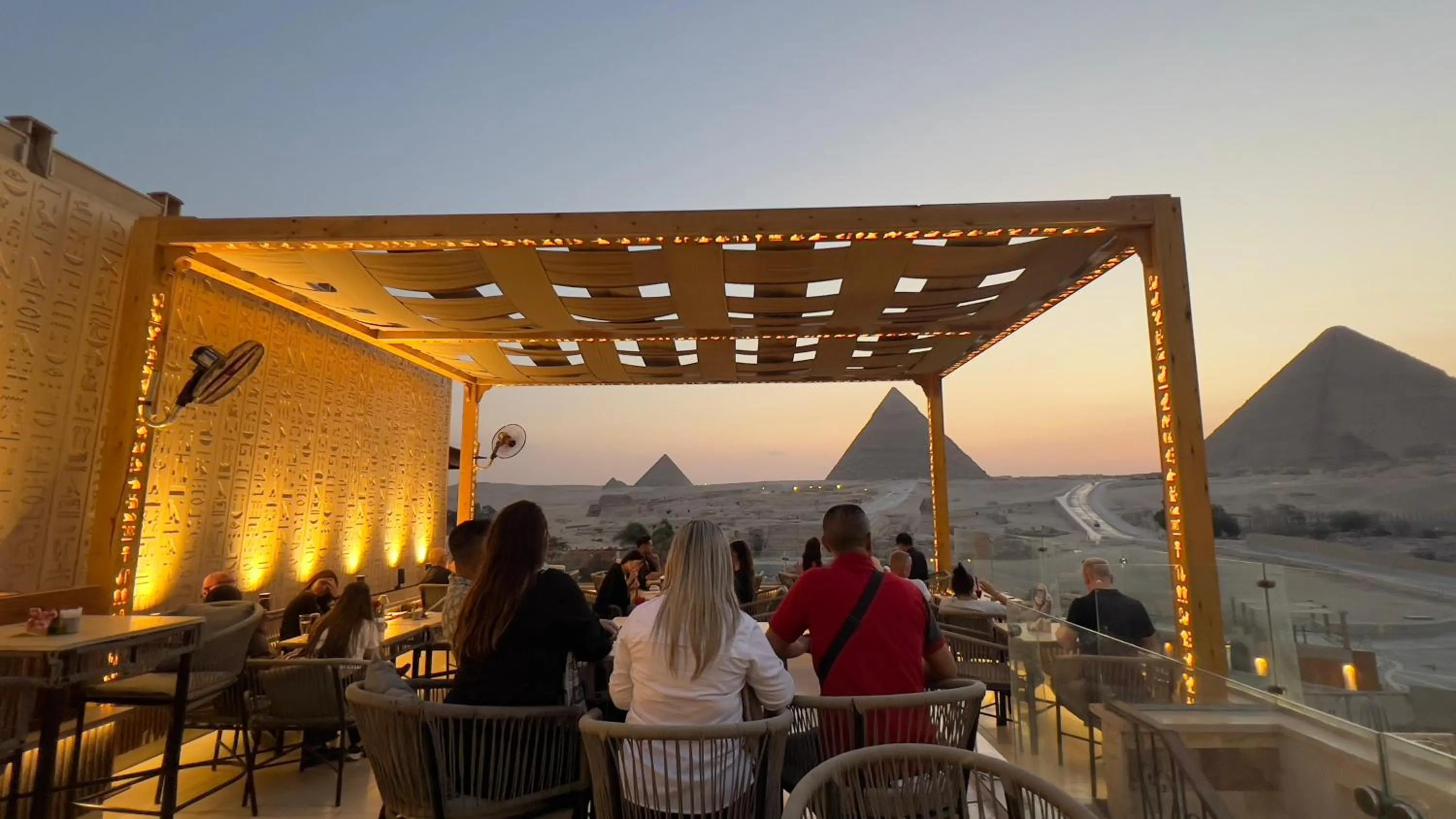 Restaurant/places to eat in Giza Pyramids View Inn