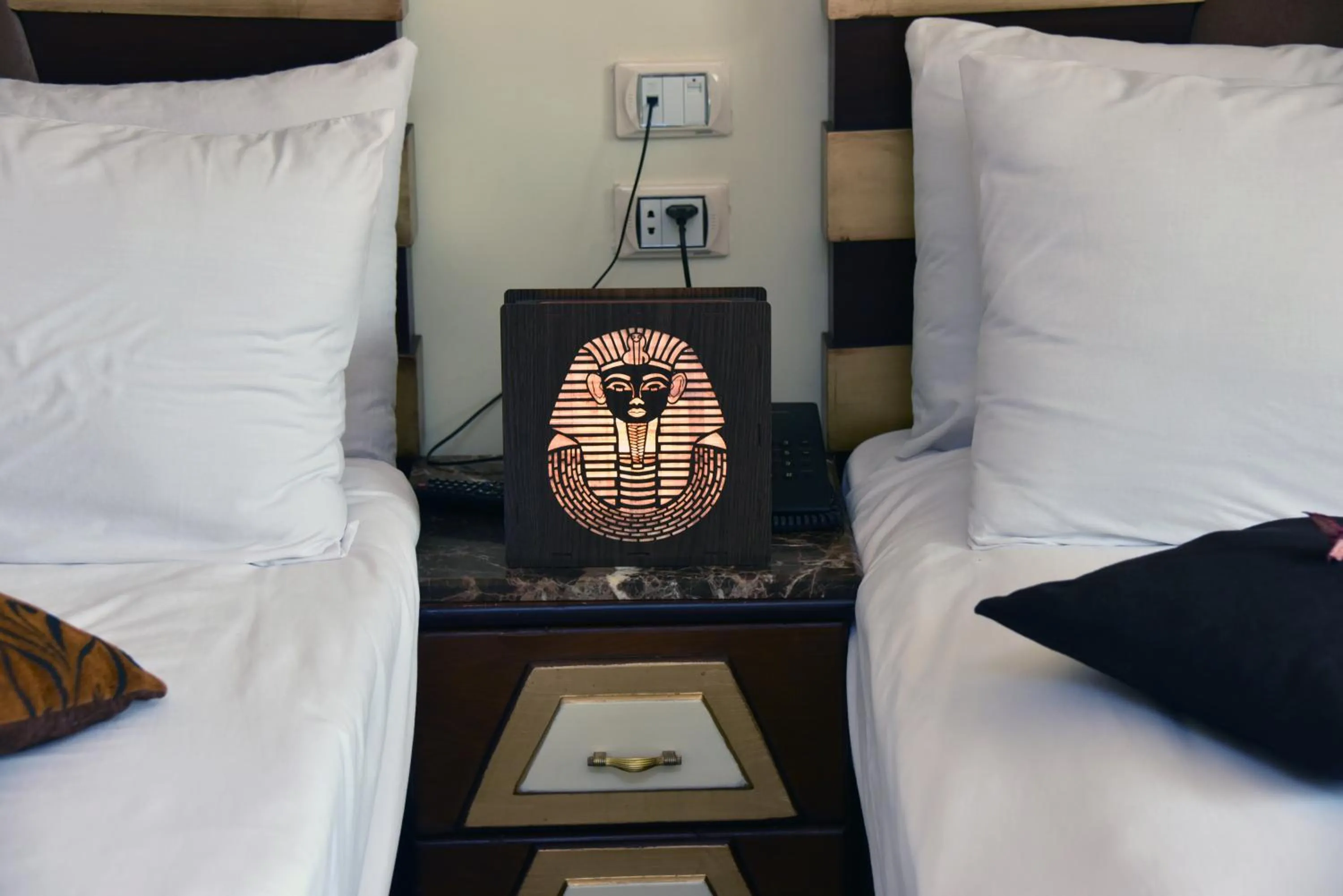 Bedroom, Bed in Giza Pyramids View Inn