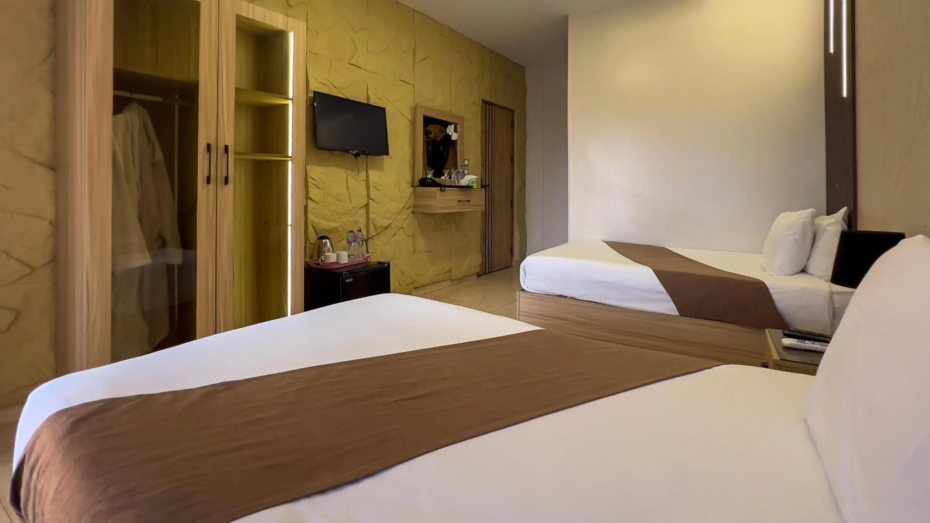 Bedroom, Bed in Giza Pyramids View Inn